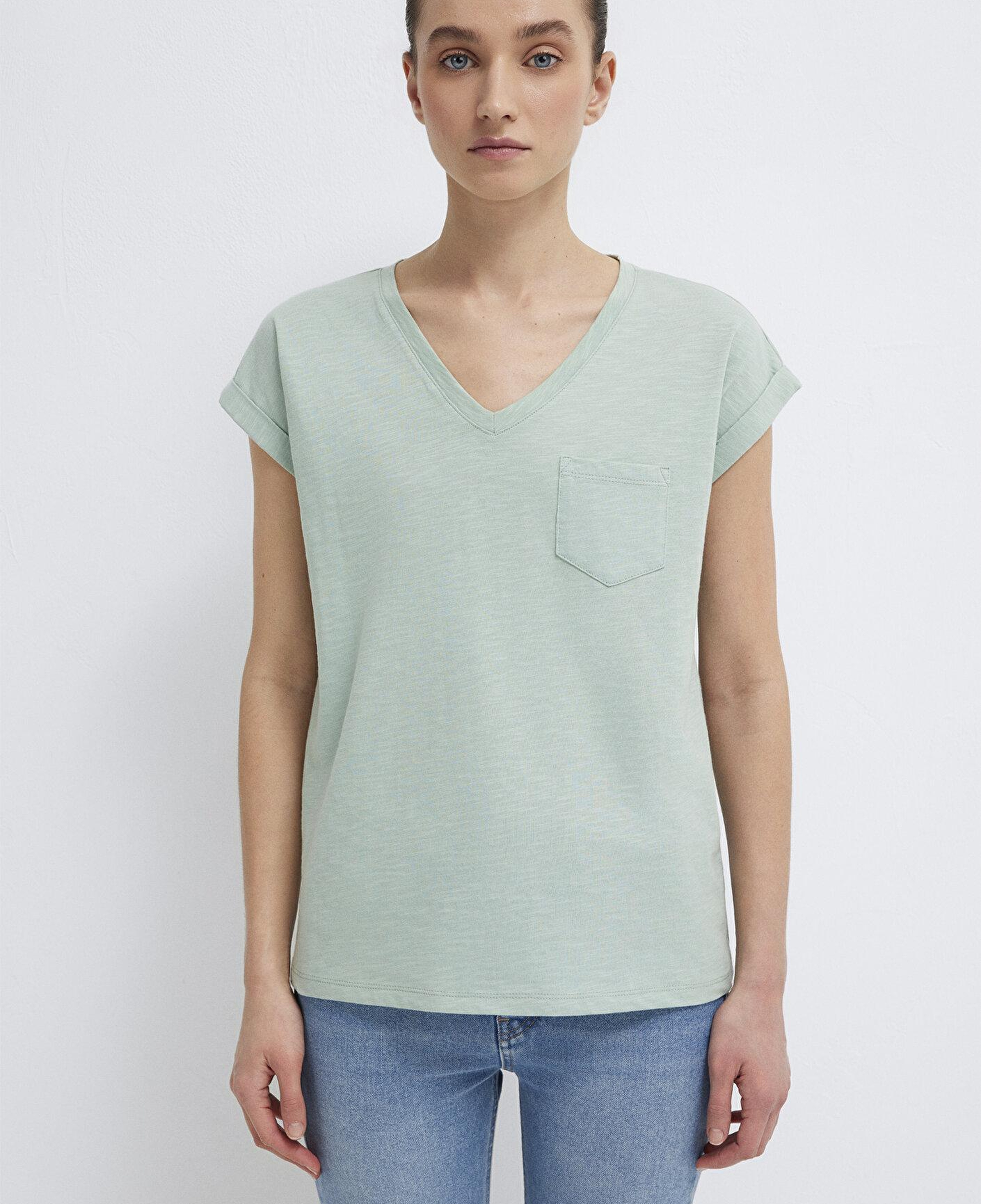Mavi V Yaka Yeşil Basic Tişört Loose Fit / Bol Rahat Kesim 1600961-71780