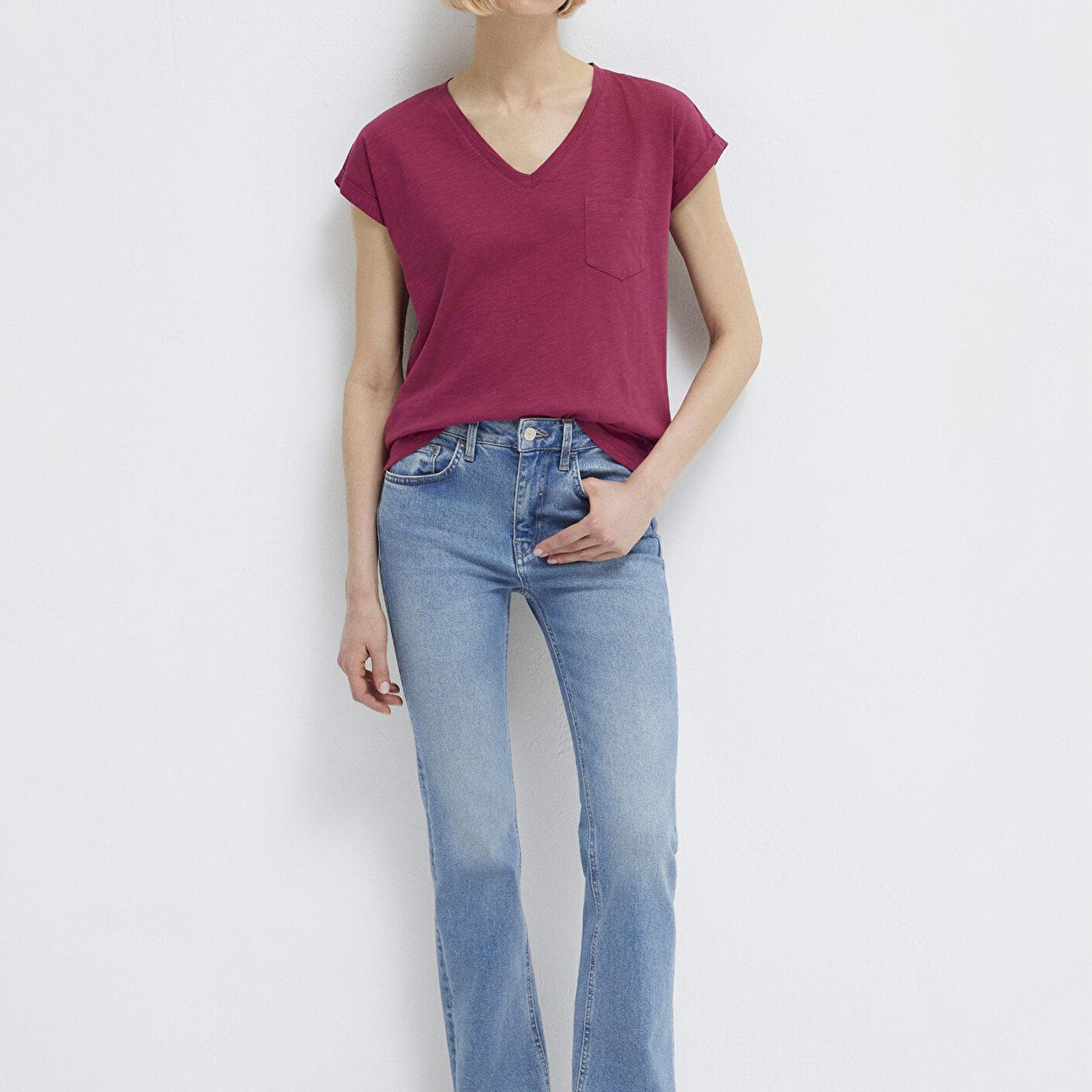 Mavi V Yaka Pembe Basic Tişört Loose Fit / Bol Rahat Kesim 1600961-70919