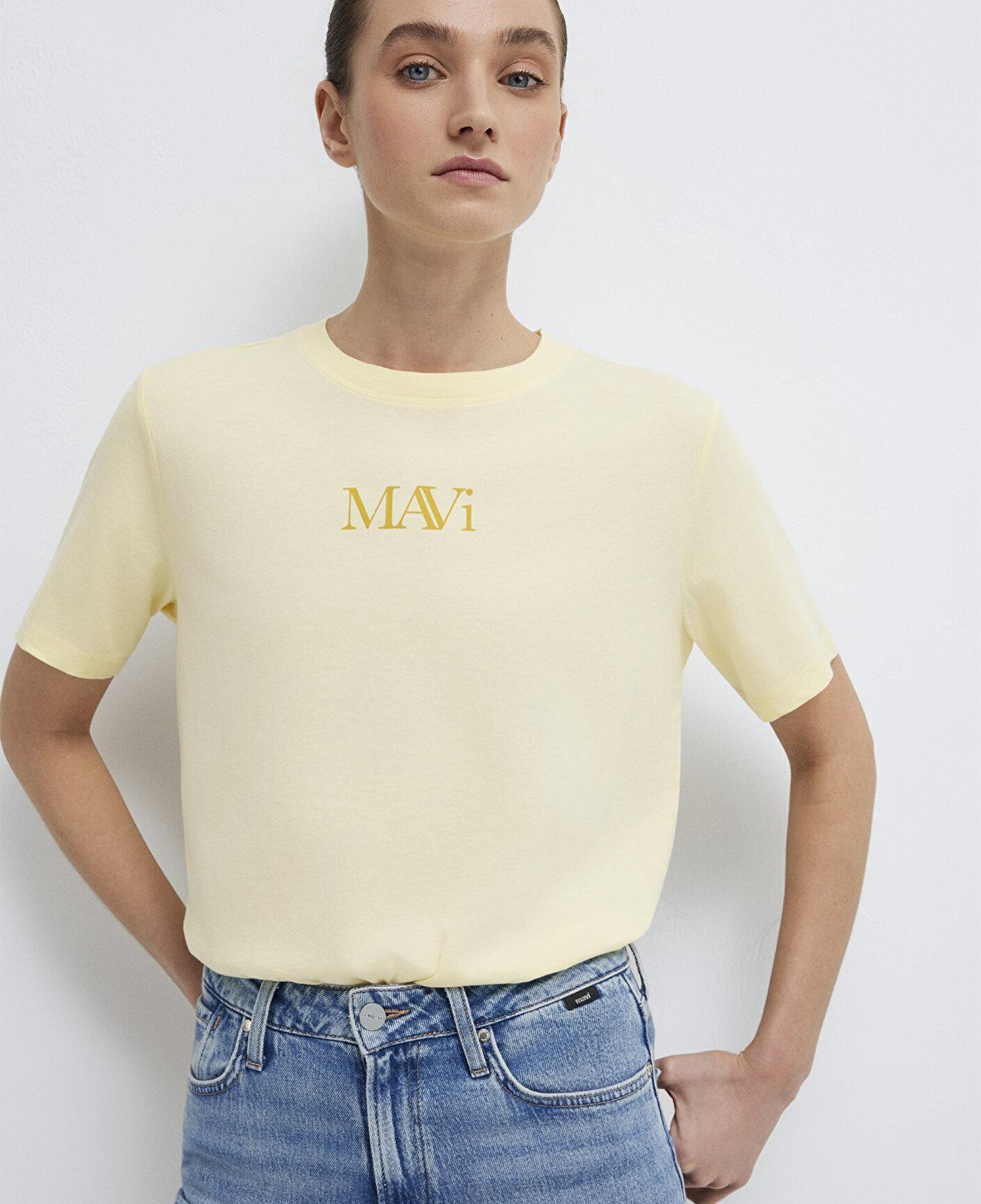 Mavi Mavi Logo Baskılı Sarı Tişört Regular Fit / Normal Kesim 1611594-71305