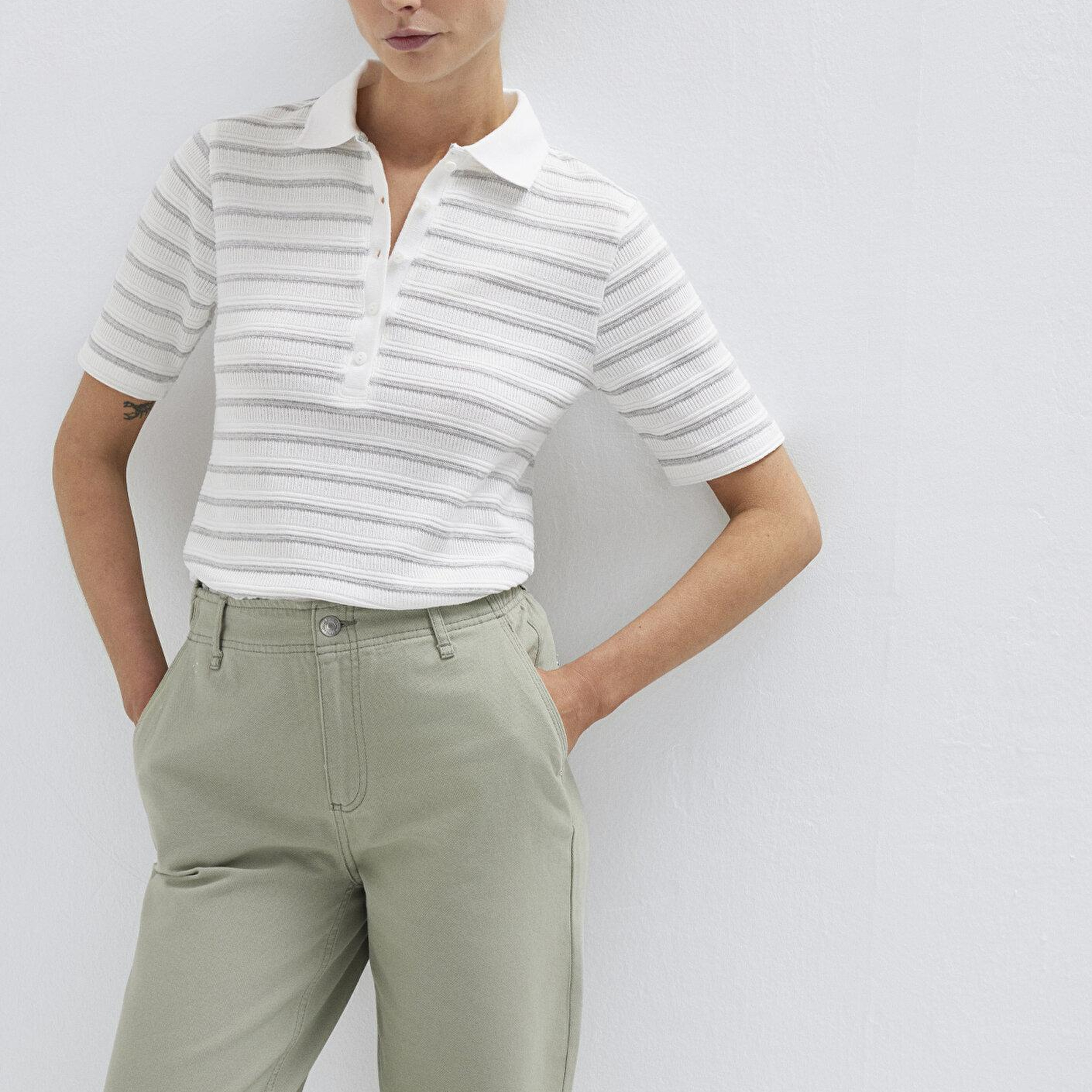 Mavi Gri Çizgi Dokulu Beyaz Polo Tişört Slim Fit / Dar Kesim 1613787-88146