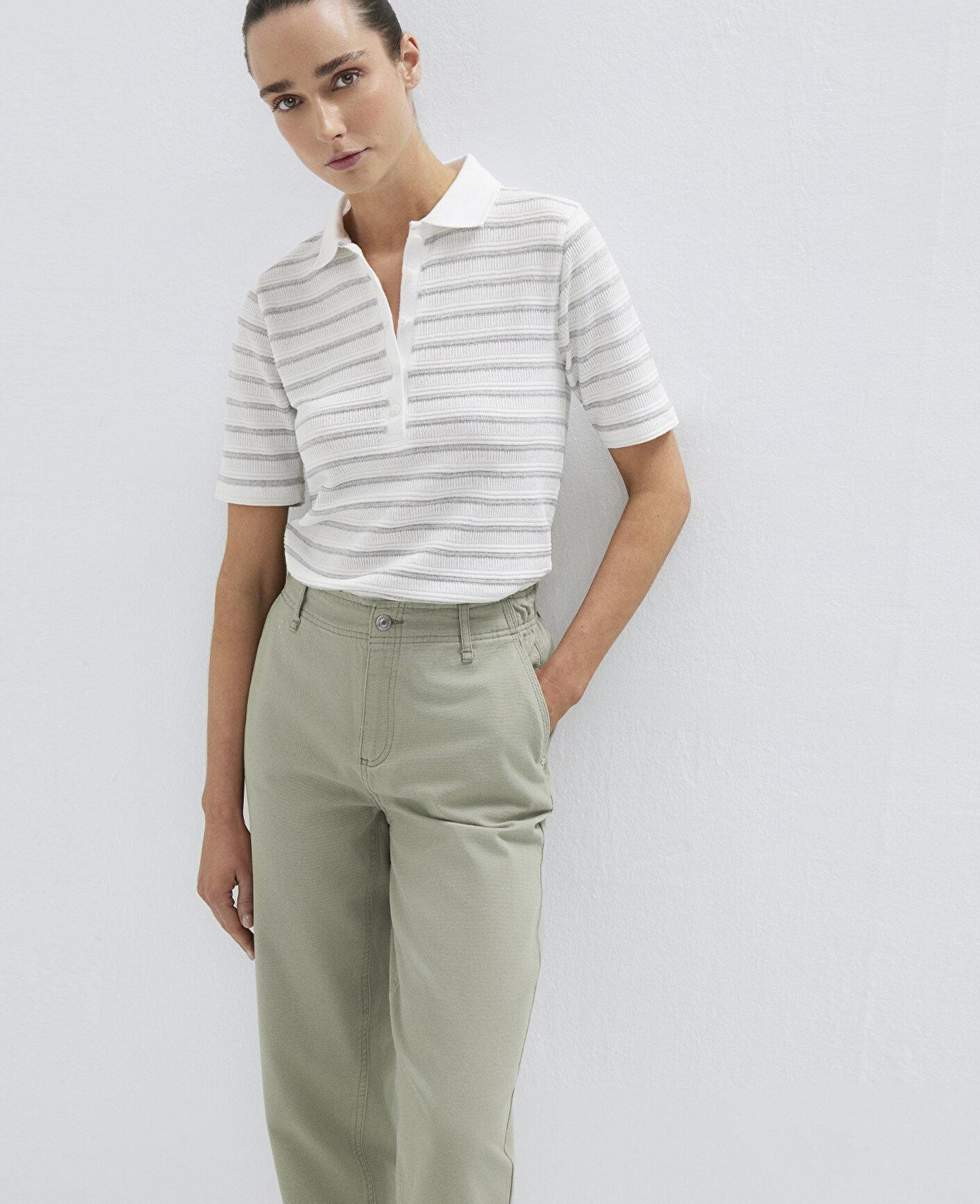 Mavi Gri Çizgi Dokulu Beyaz Polo Tişört Slim Fit / Dar Kesim 1613787-88146