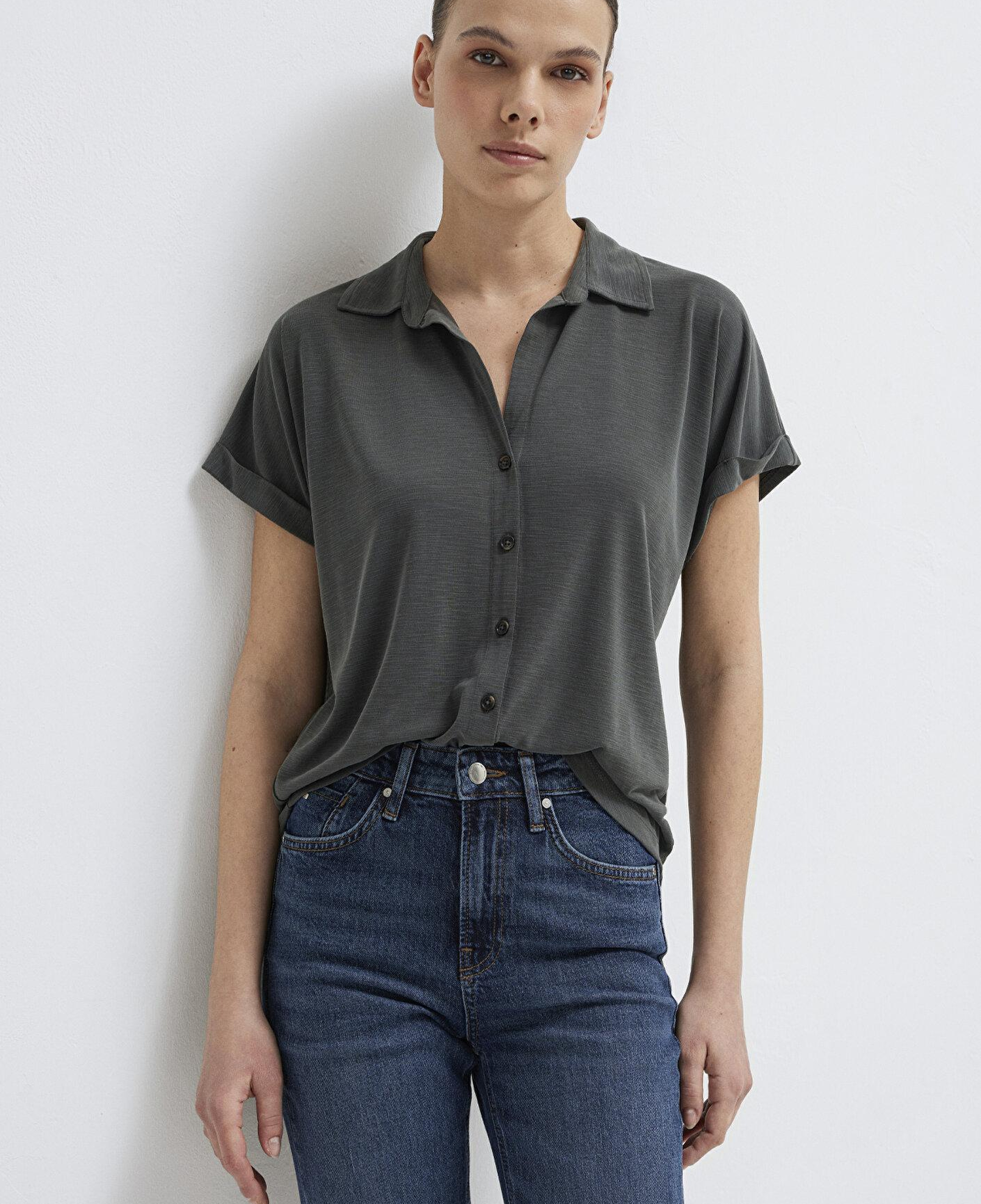 Mavi Soft-Premium Yeşil (TENCEL™) Modal Karışımlı Gömlek Regular Fit / Normal Kesim 168081-71587