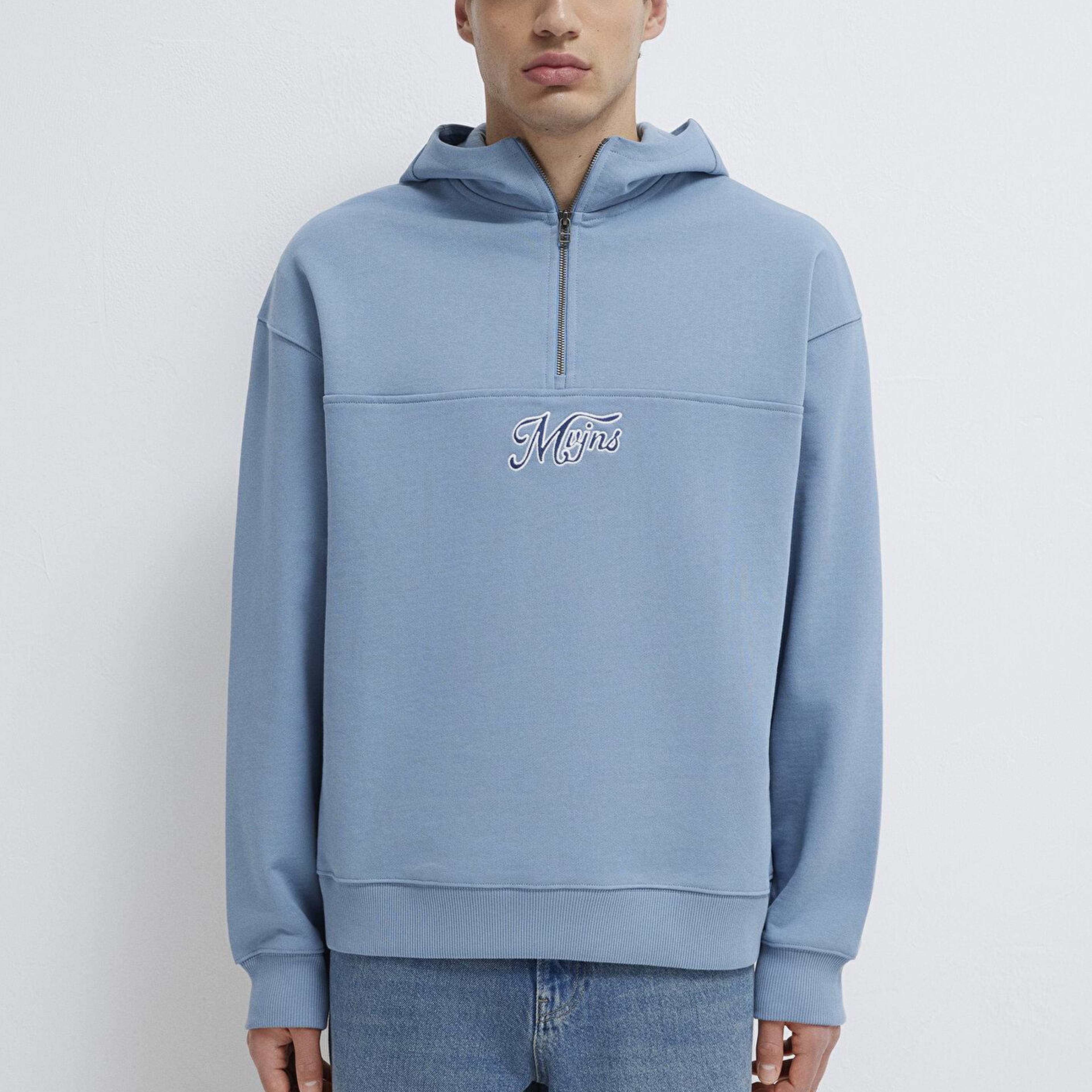 Mavi MVJNS Nakışlı Yarı Fermuarlı Mavi Sweatshirt 0S10543-86998