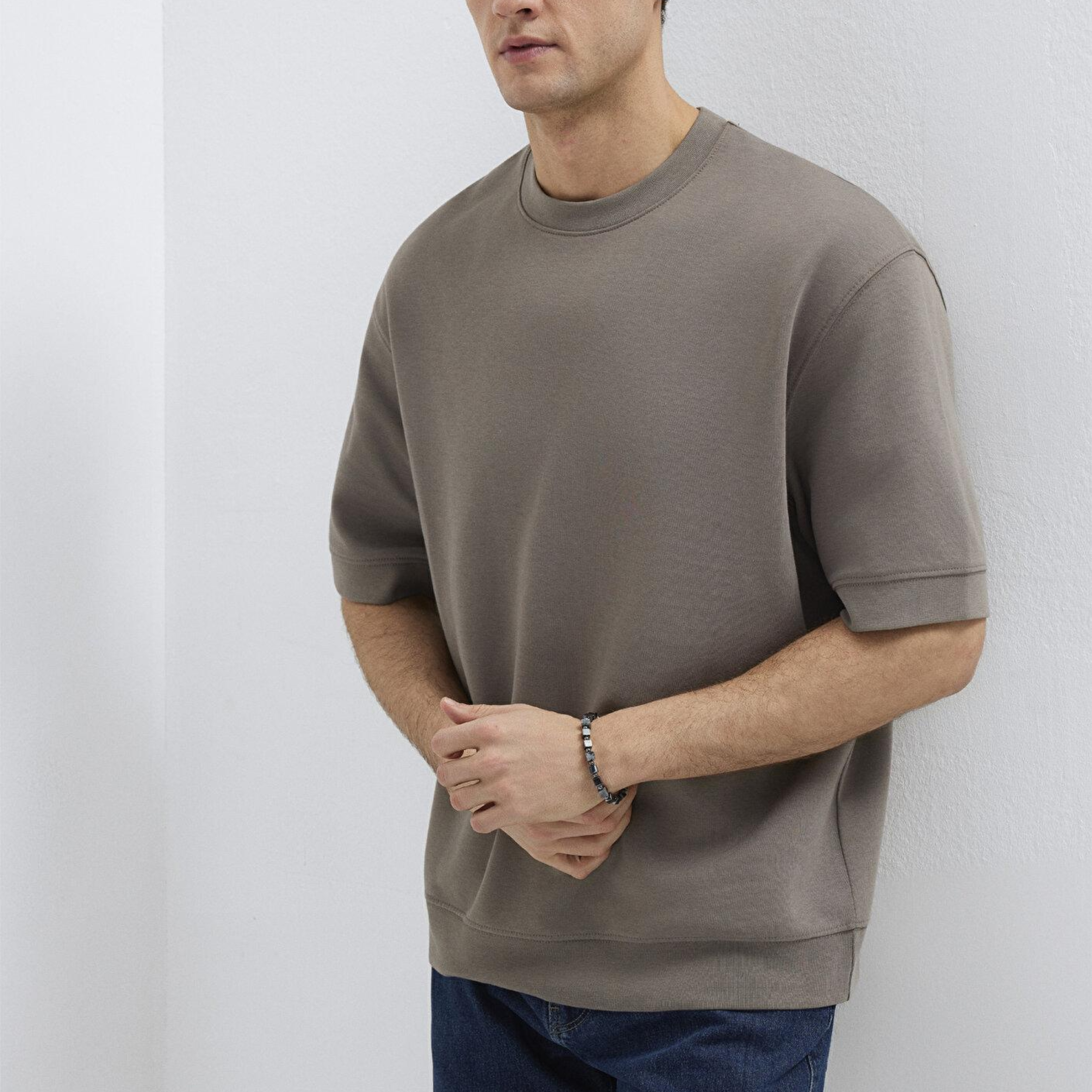 Mavi Bisiklet Yaka Kahverengi Tişört Loose Fit / Bol Rahat Kesim 0611614-87875