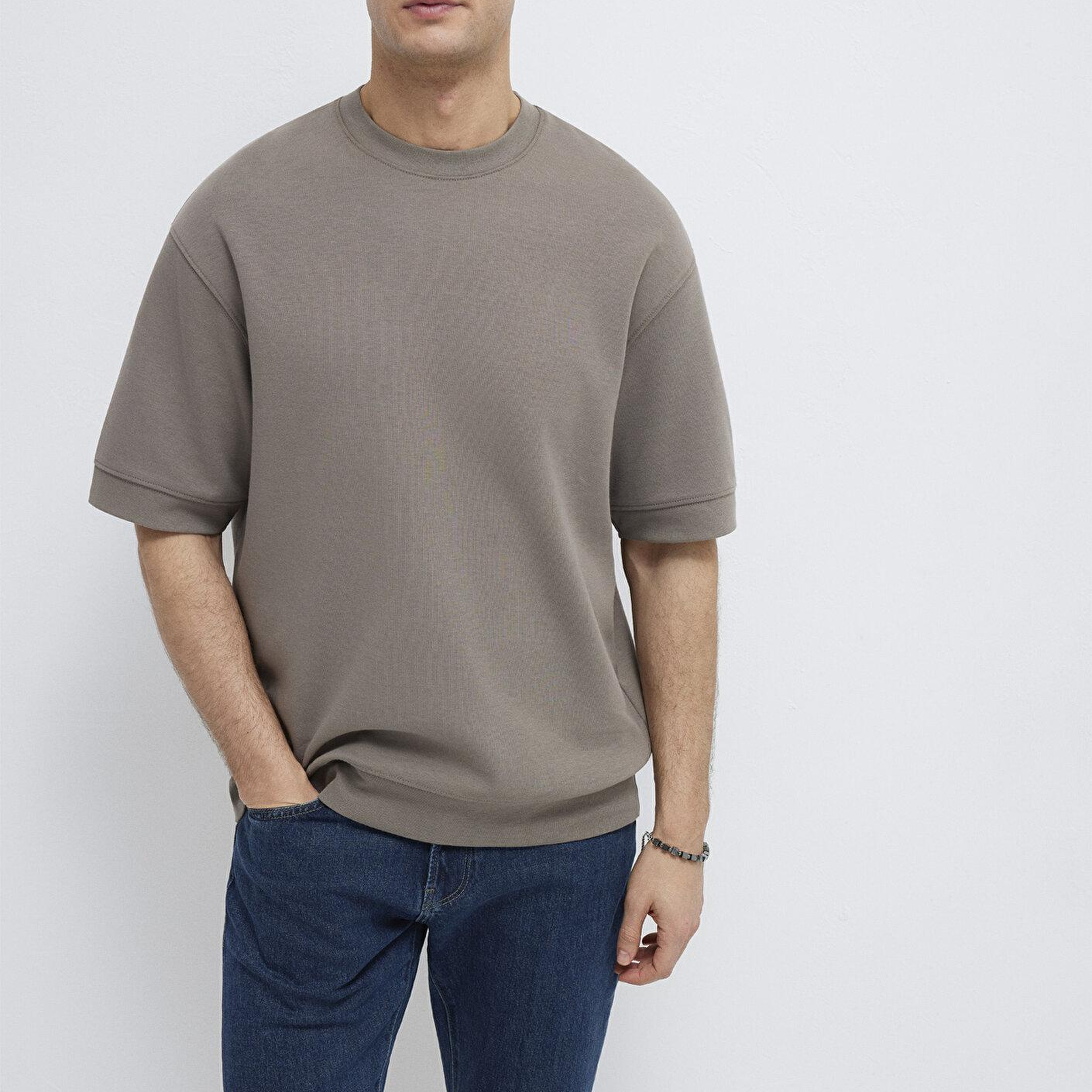 Mavi Bisiklet Yaka Kahverengi Tişört Loose Fit / Bol Rahat Kesim 0611614-87875