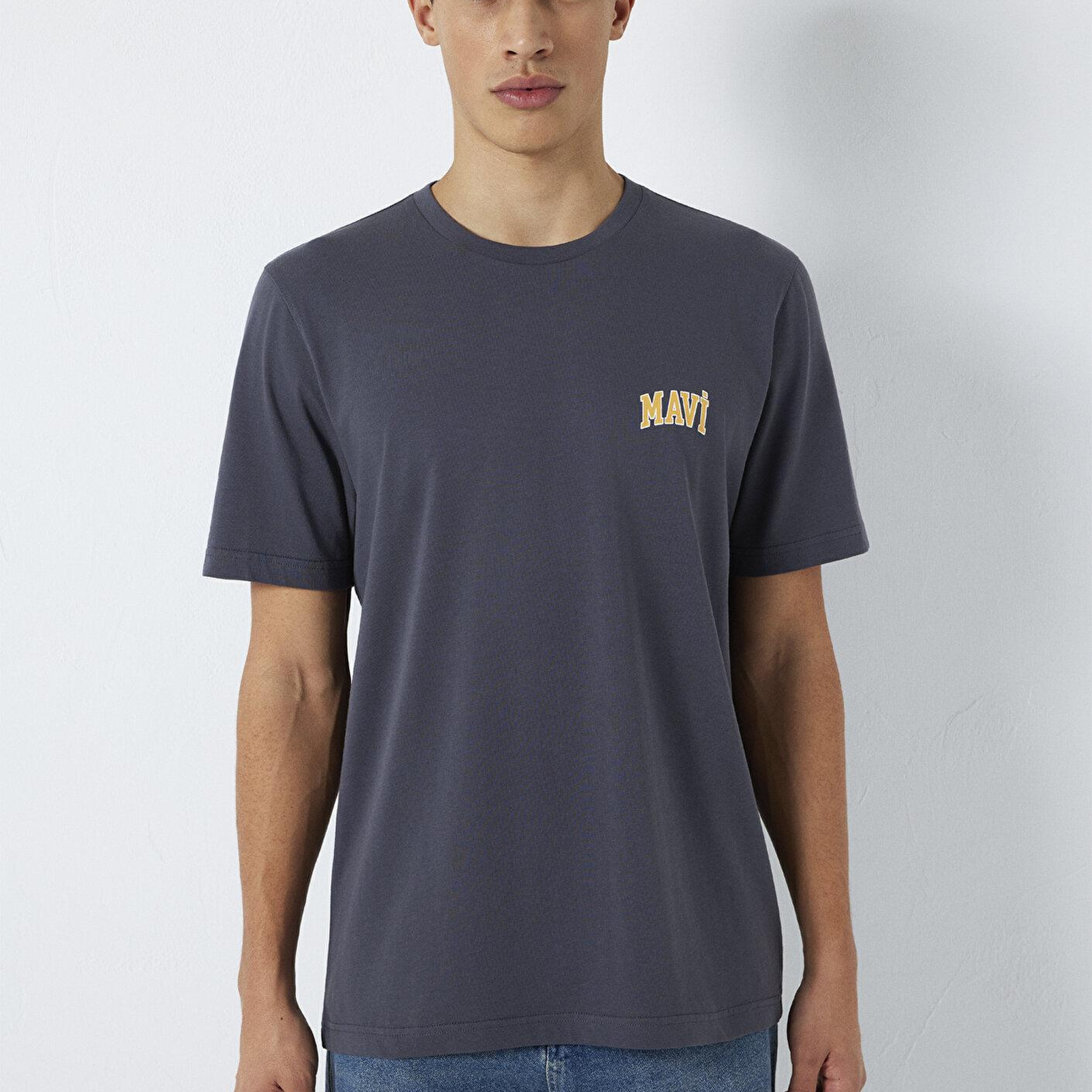 Mavi Mavi Logo Baskılı Gri Tişört Regular Fit / Normal Kesim 0611714-70101