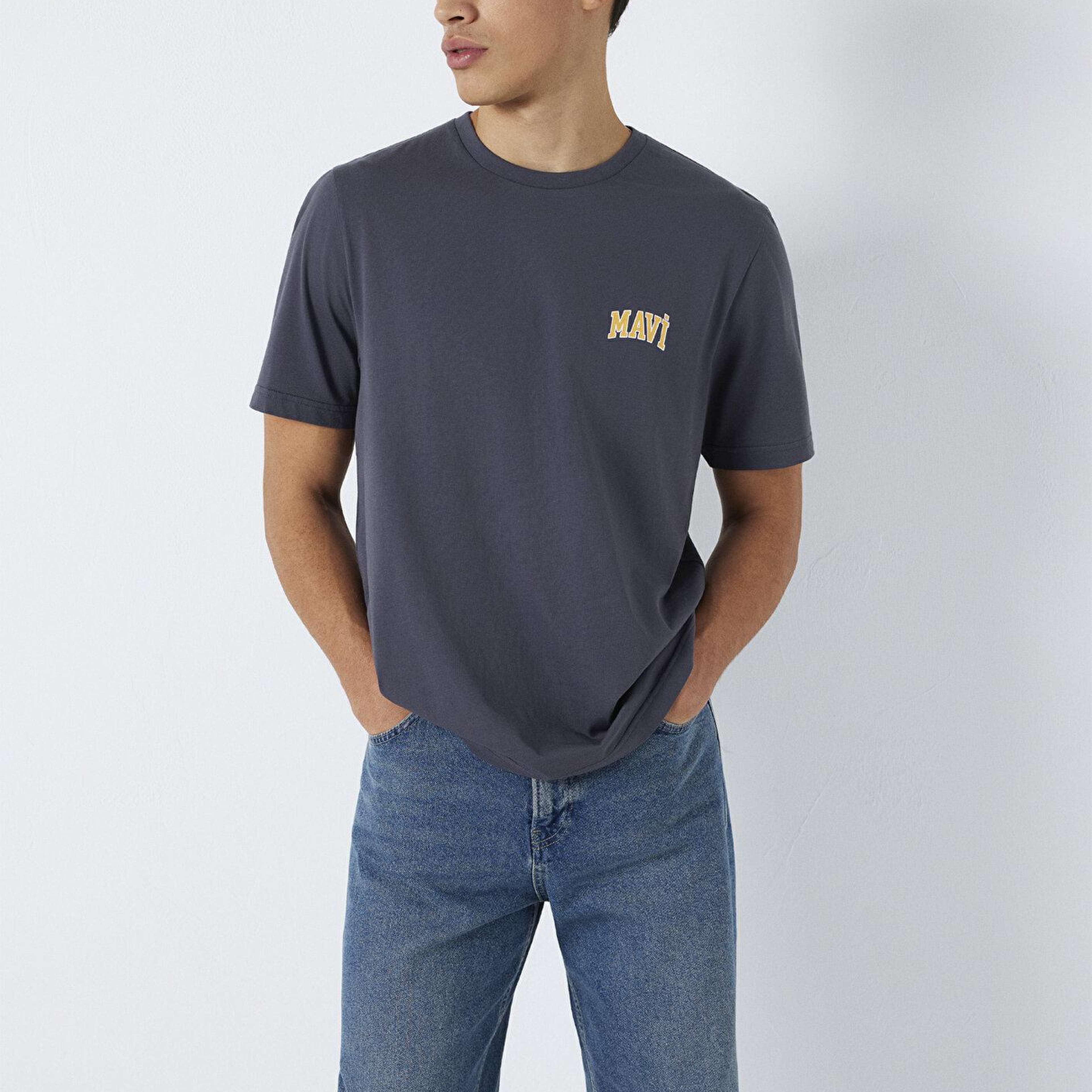 Mavi Mavi Logo Baskılı Gri Tişört Regular Fit / Normal Kesim 0611714-70101