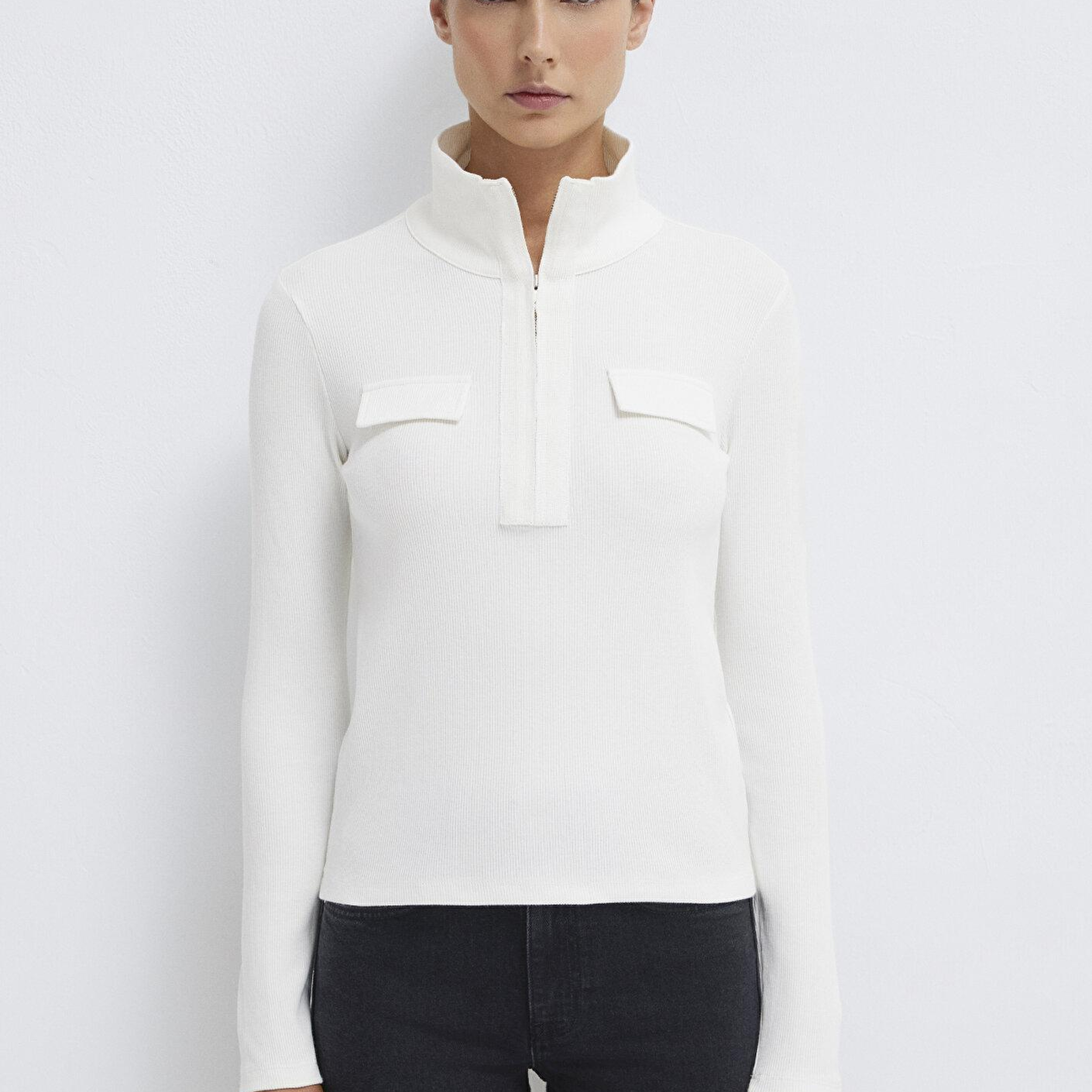 Mavi Dik Yaka Ekru Tişört Slim Fit / Dar Kesim 1613748-70057