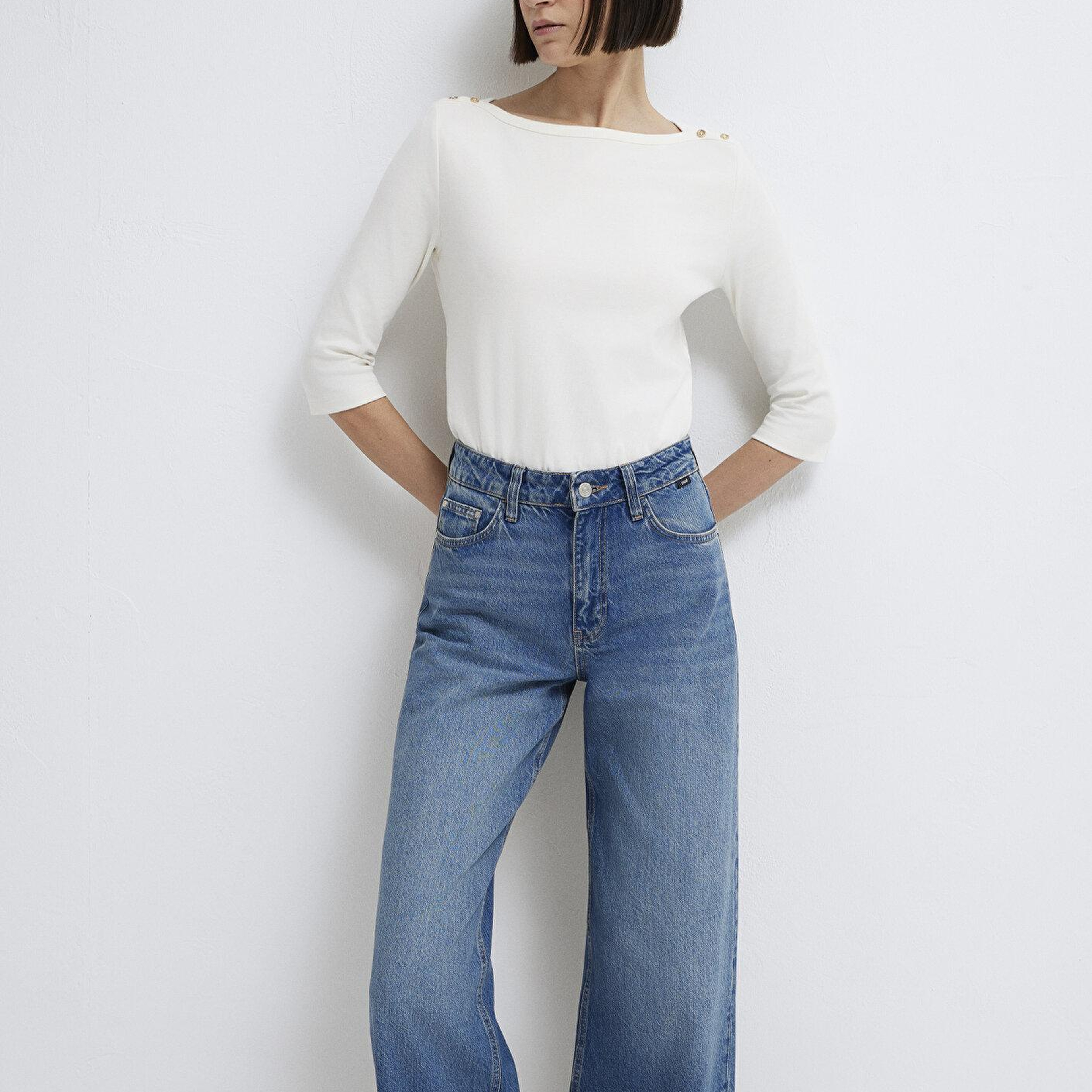 Mavi Düğme Detaylı Ekru Tişört Slim Fit / Dar Kesim 1613760-70057