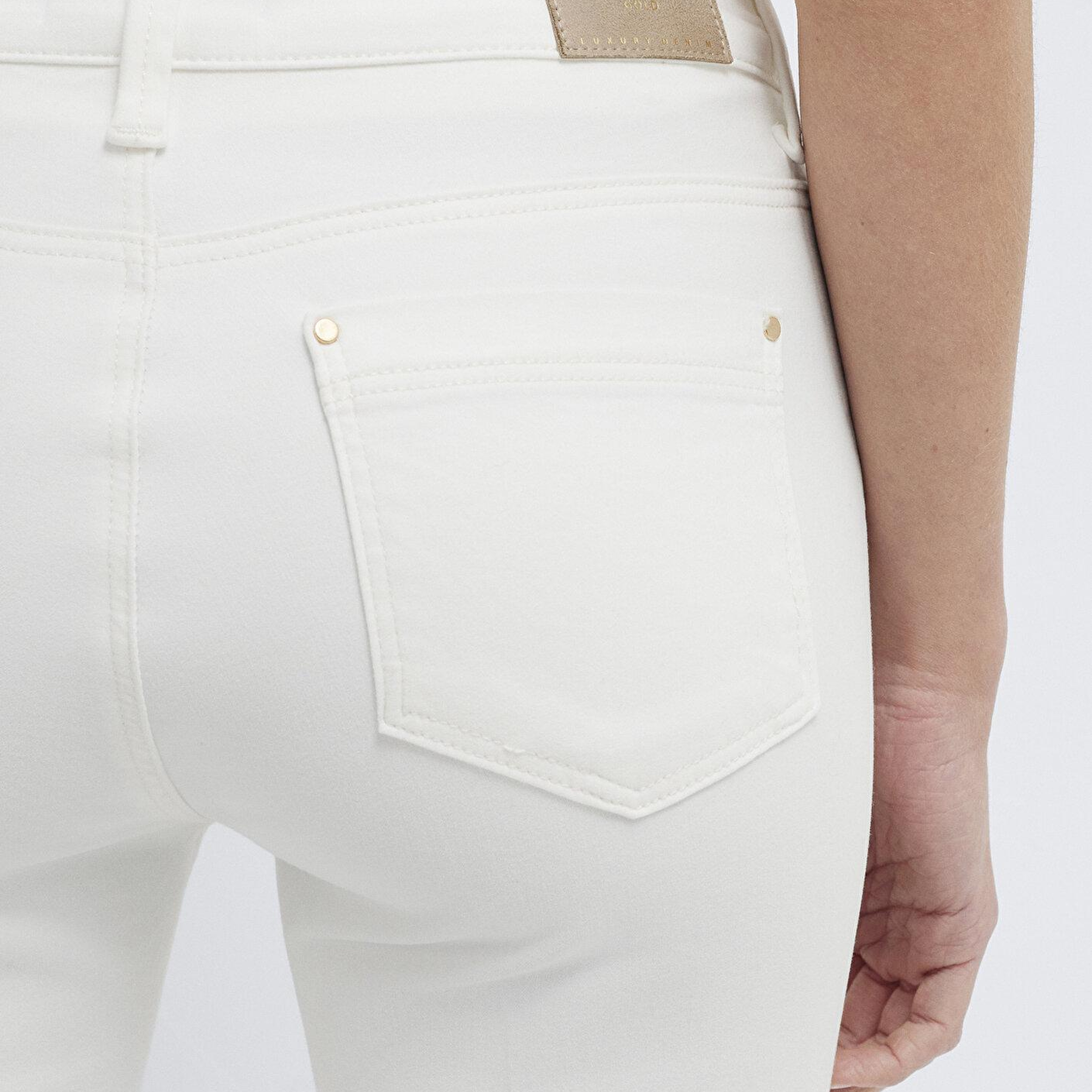 Mavi Sydney Gold Premium Kırık Beyaz Jean Pantolon 10811A1334