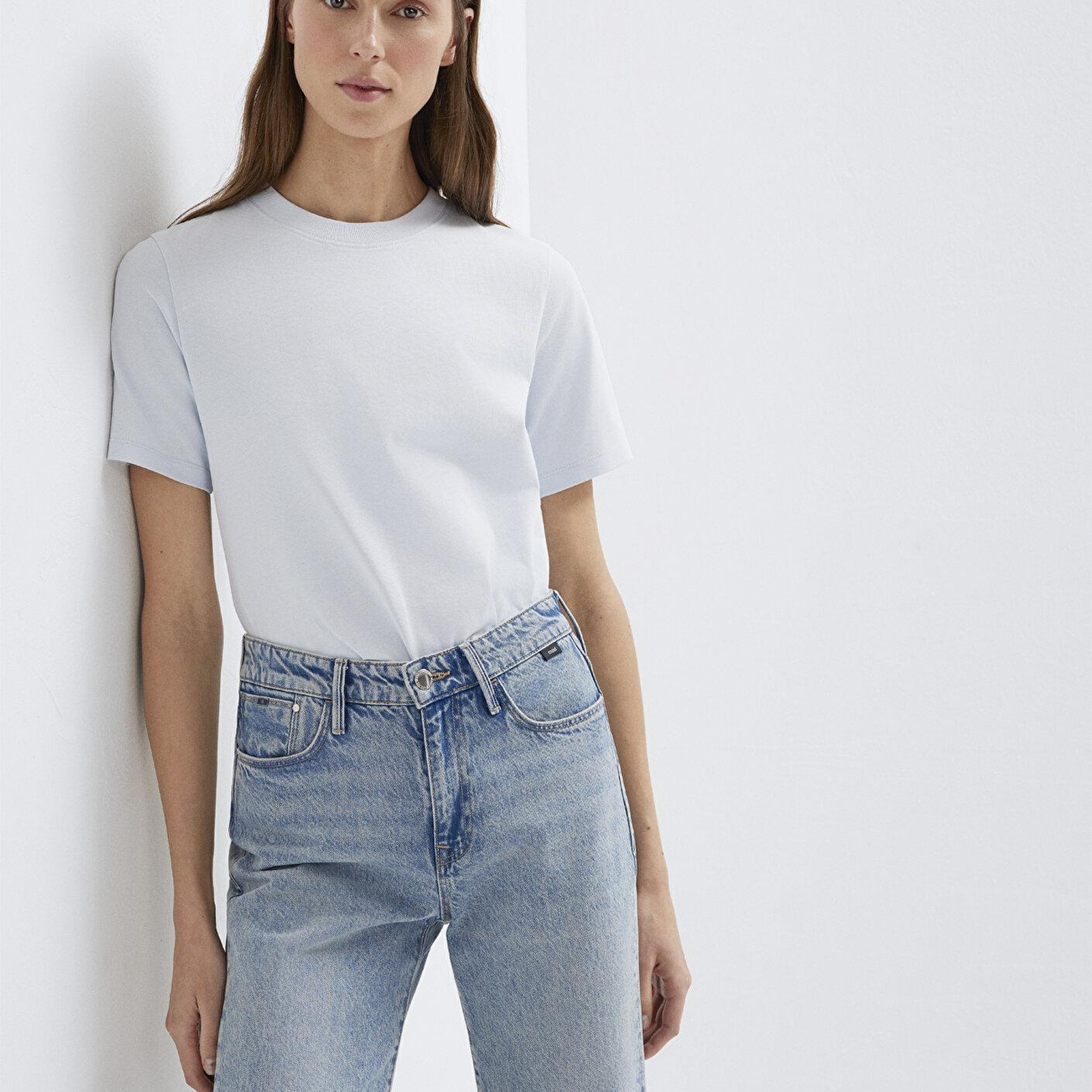 Mavi Mavi Basic Tişört Slim Fit / Dar Kesim 1613788-89201