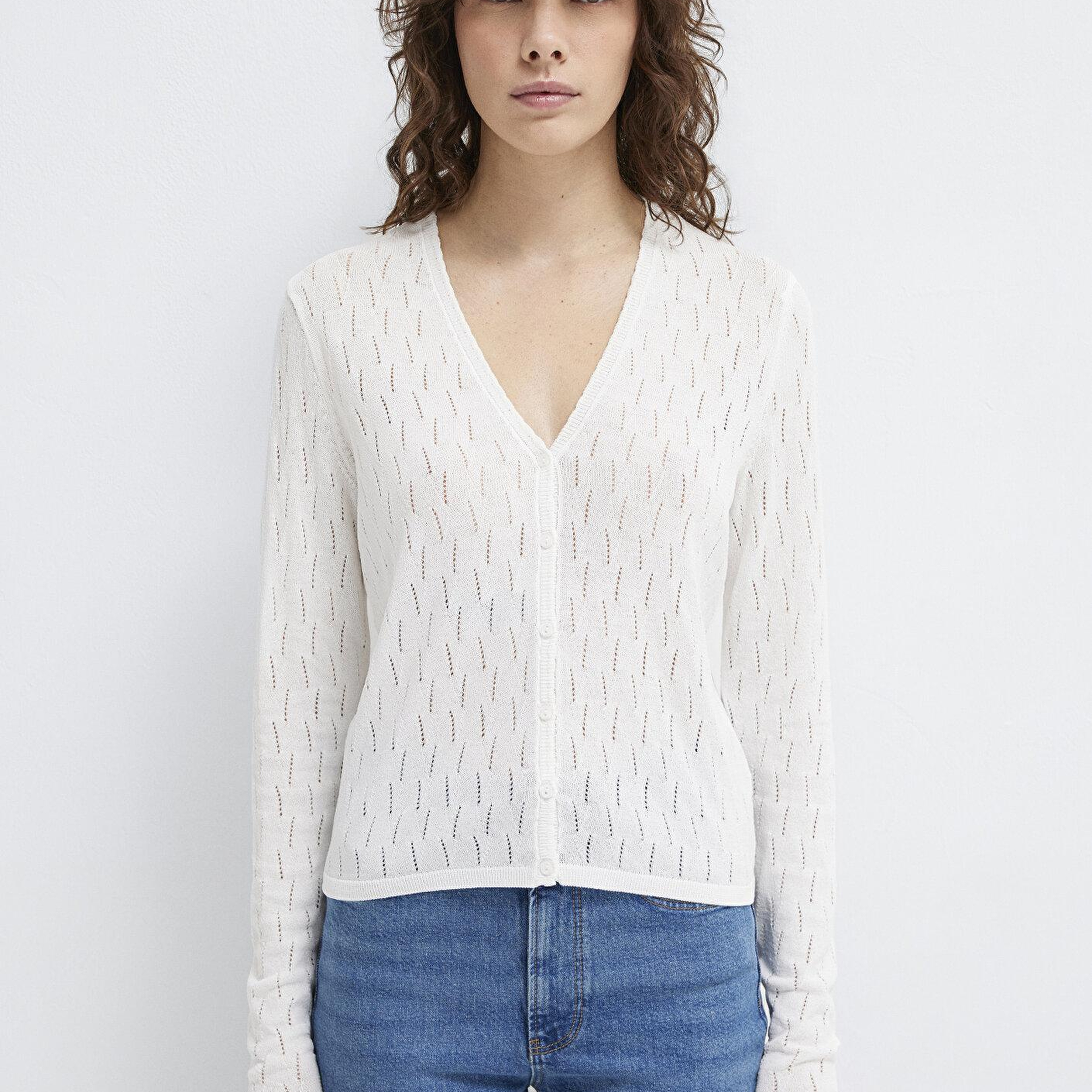 Mavi Örgü Detaylı Ekru Hırka Slim Fit / Dar Kesim 1710845-70057