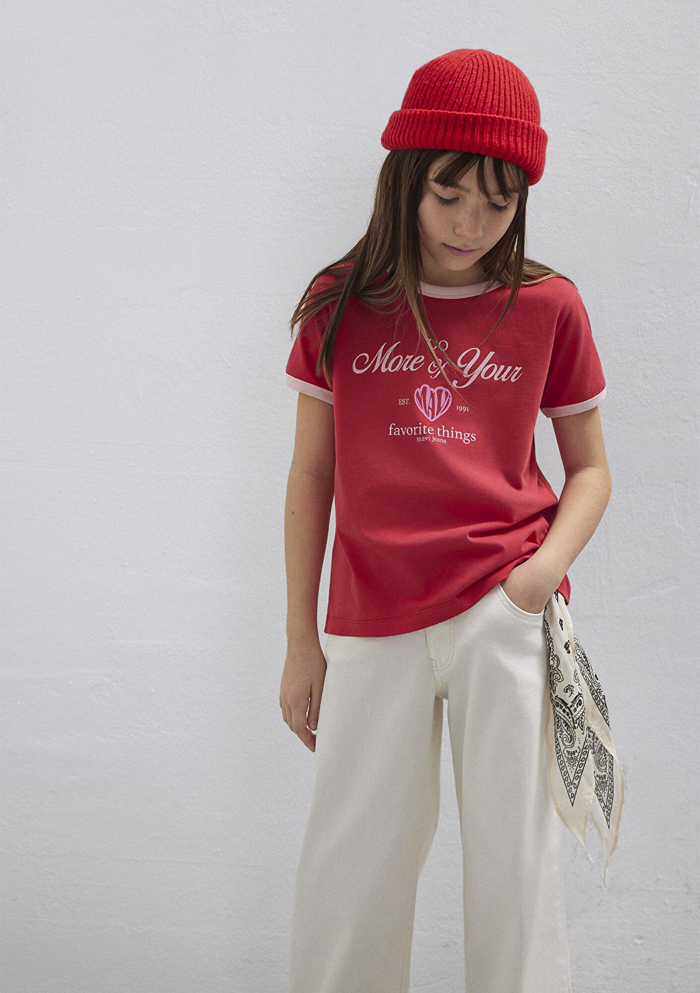 Mavi Kalp Patch Logo Baskılı Kırmızı Tişört Regular Fit / Normal Kesim 7610399-70478