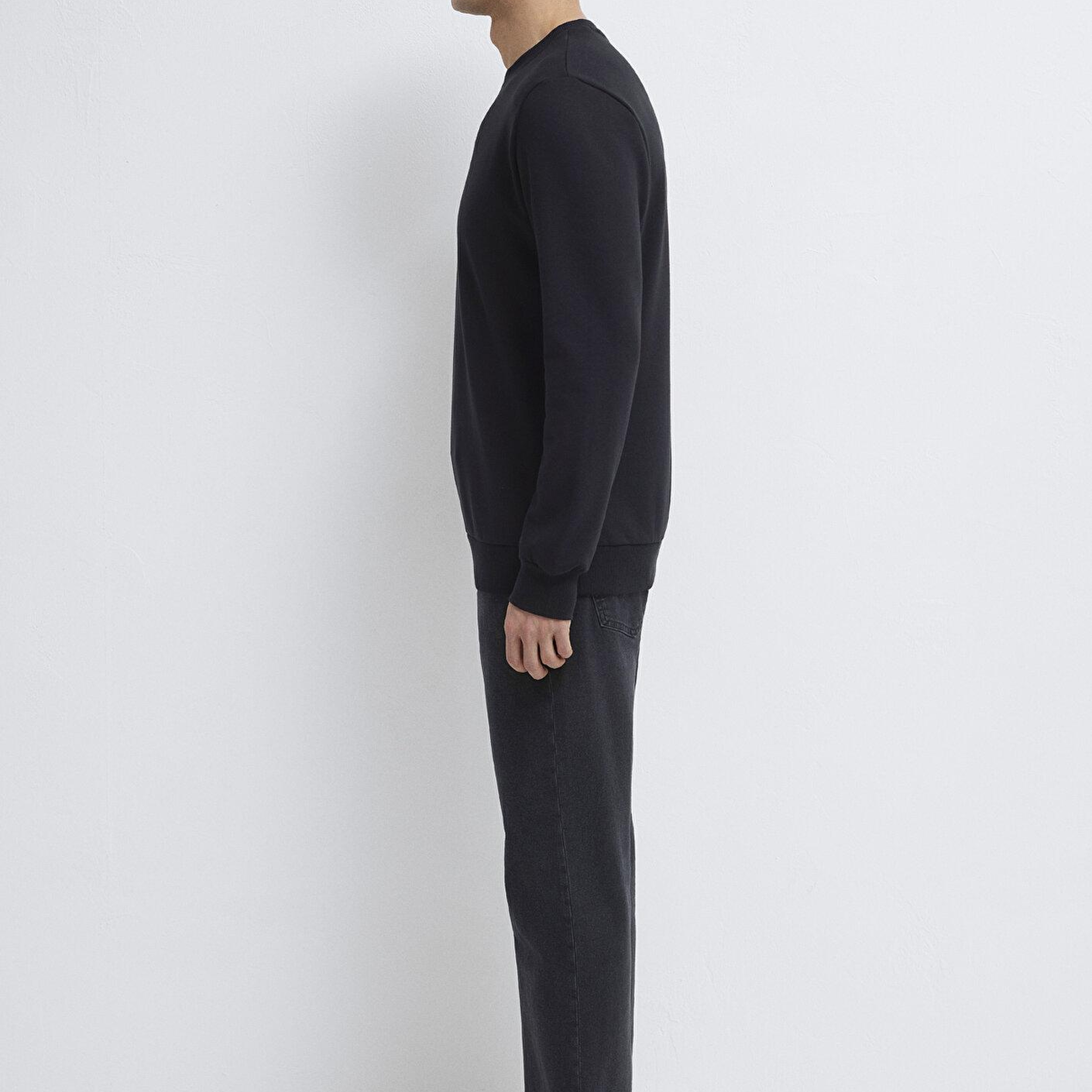 Mavi Bisiklet Yaka Siyah Sweatshirt 0S10457-900