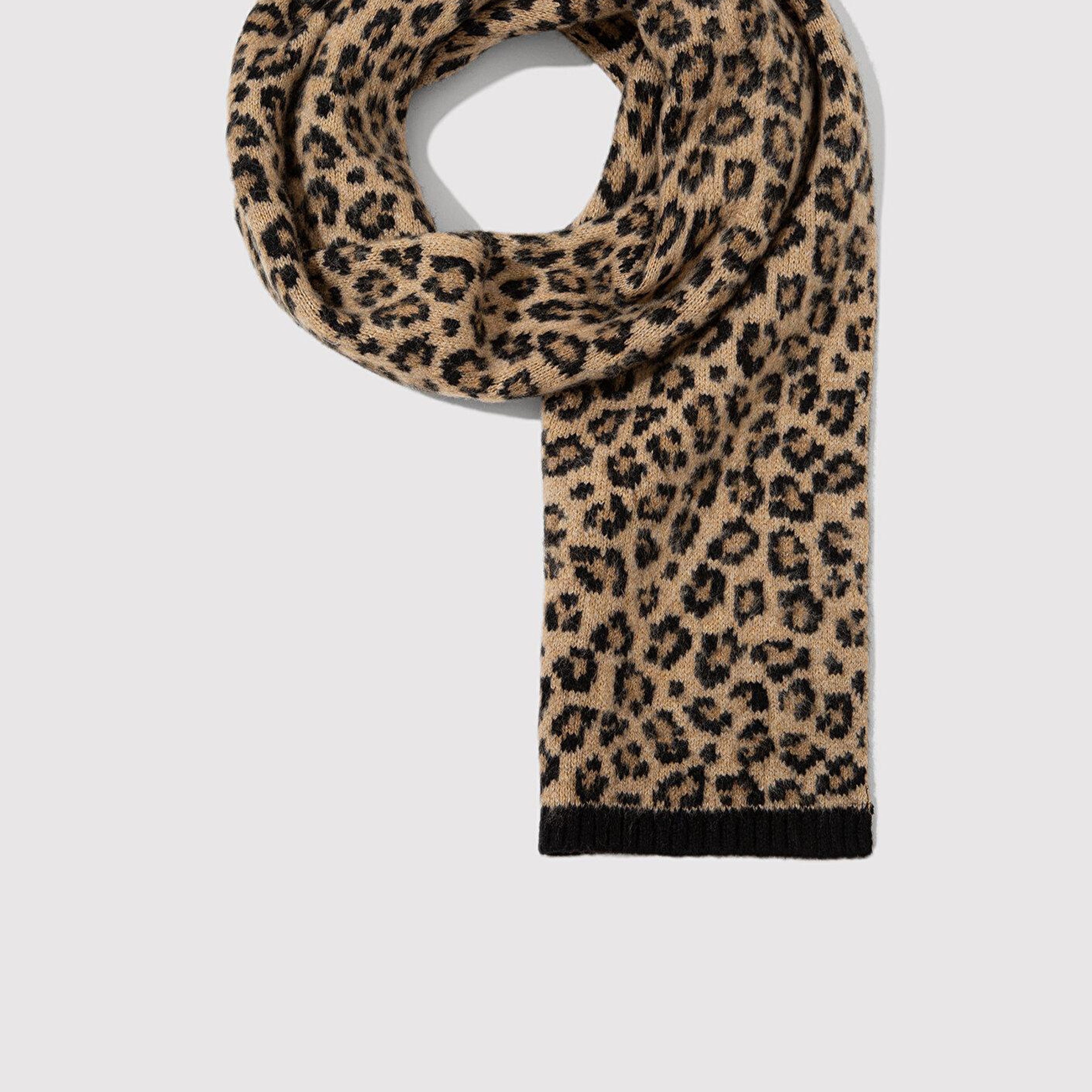 Mavi Leopar Desenli Atkı 1913602-26823