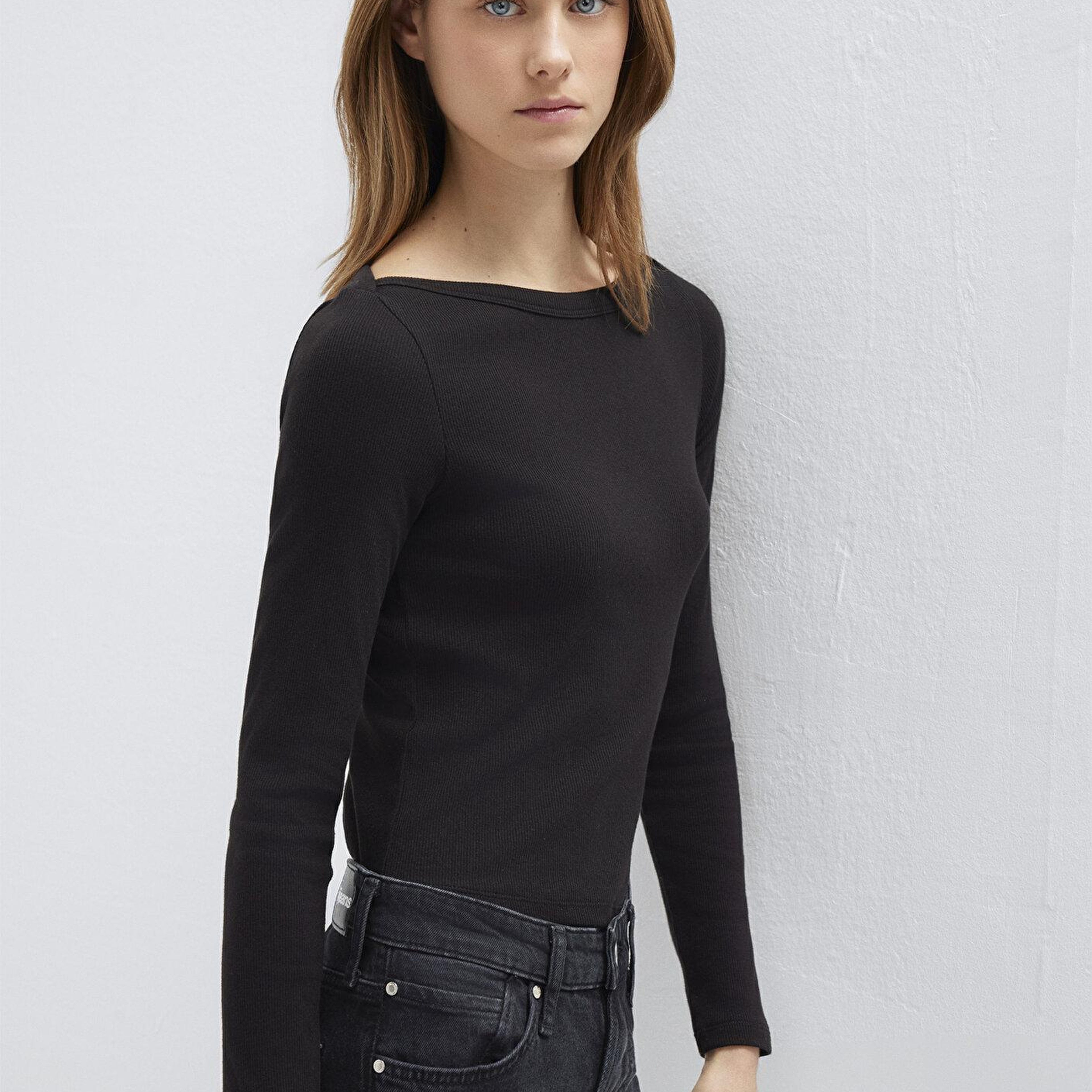 Mavi Uzun Kollu Siyah Basic Tişört Slim Fit / Dar Kesim 1613622-900