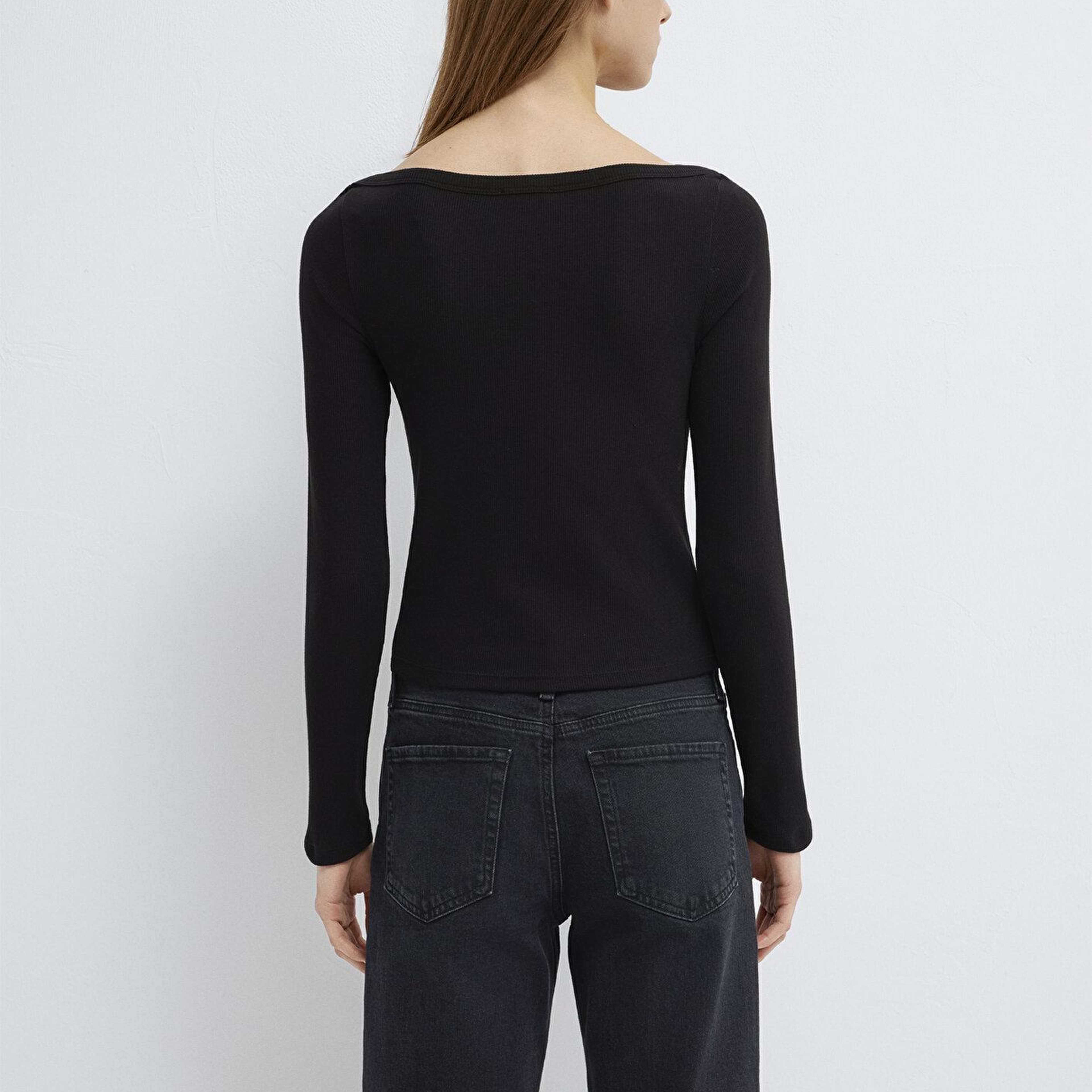 Mavi Uzun Kollu Siyah Basic Tişört Slim Fit / Dar Kesim 1613622-900