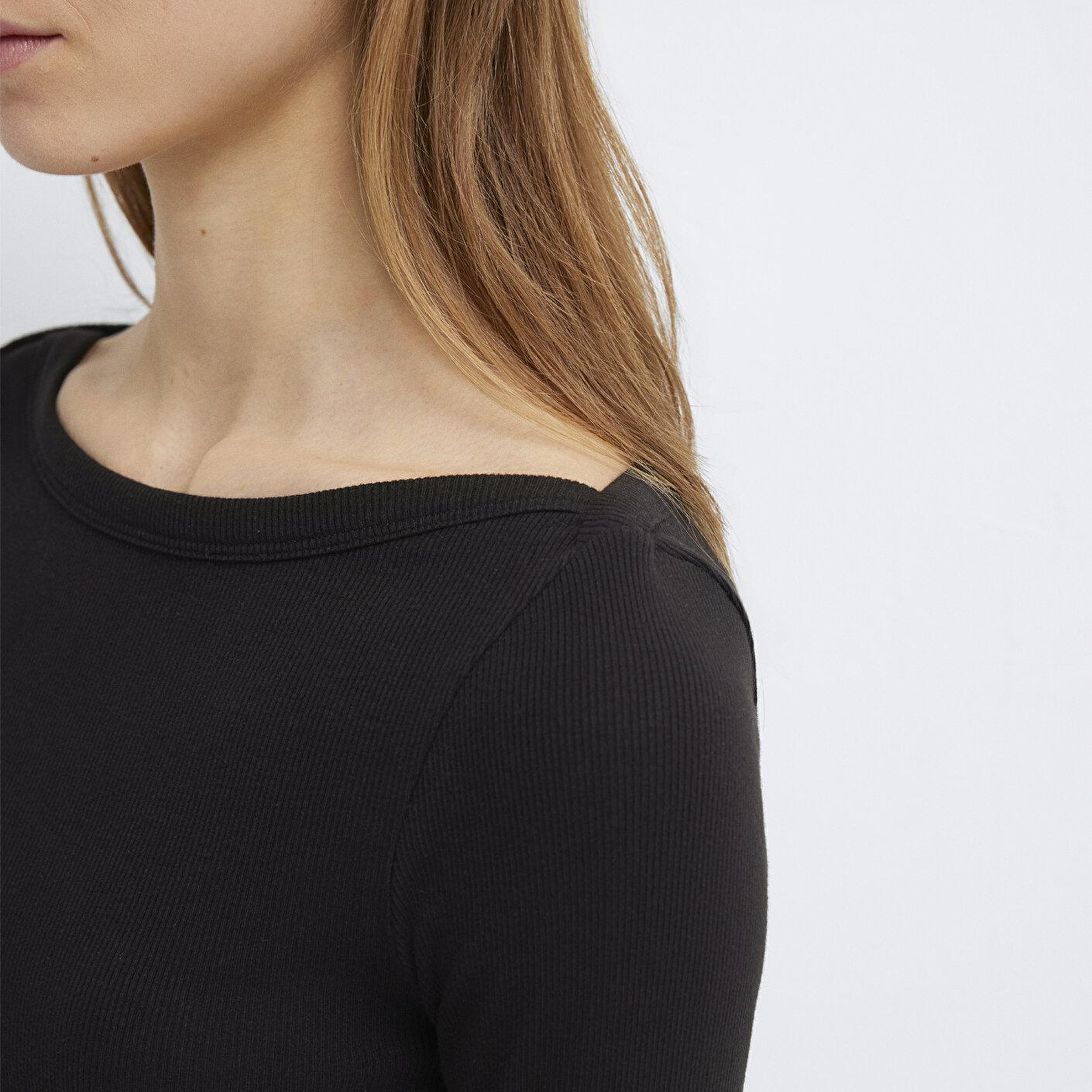 Mavi Uzun Kollu Siyah Basic Tişört Slim Fit / Dar Kesim 1613622-900