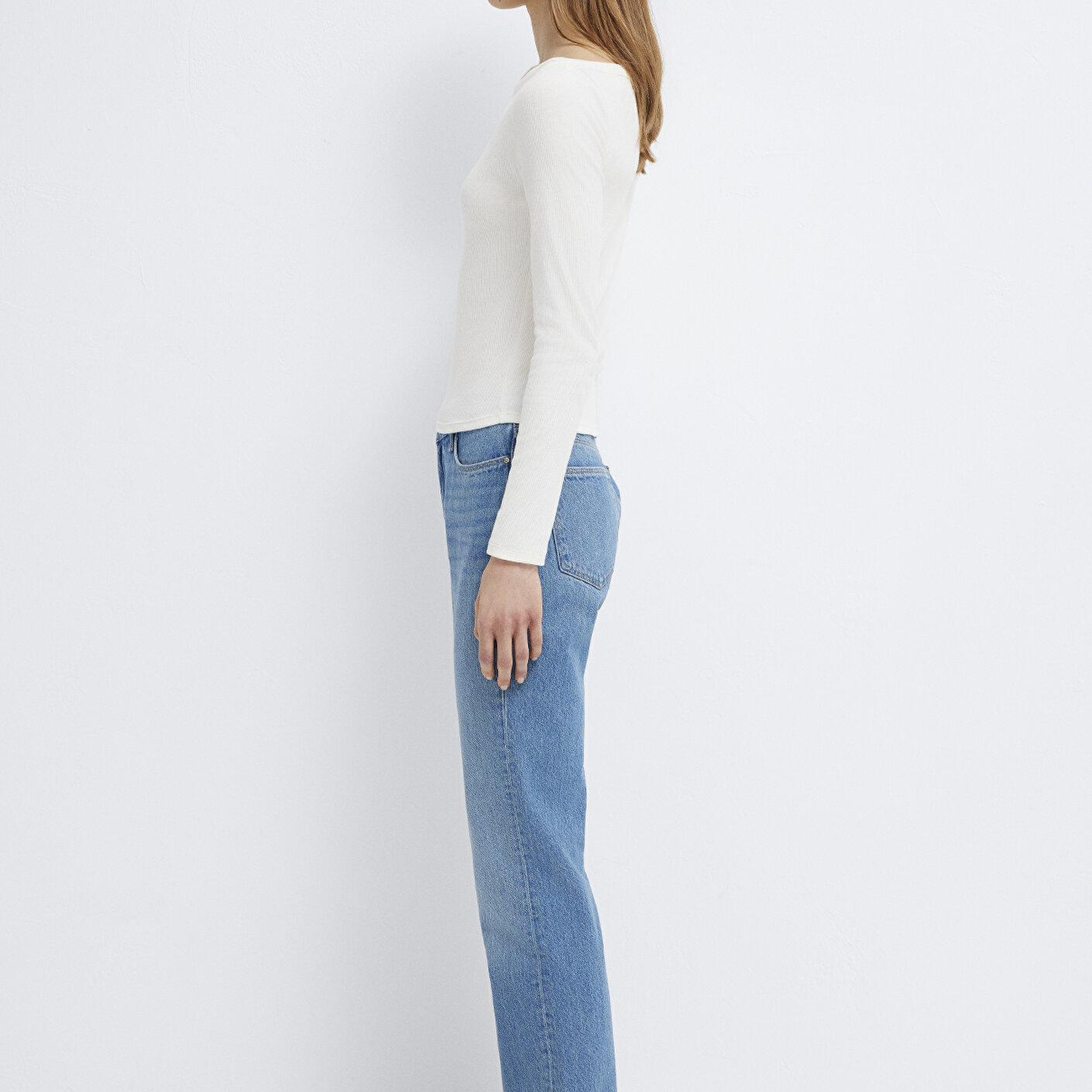 Mavi Uzun Kollu Ekru Basic Tişört Slim Fit / Dar Kesim 1613622-80194