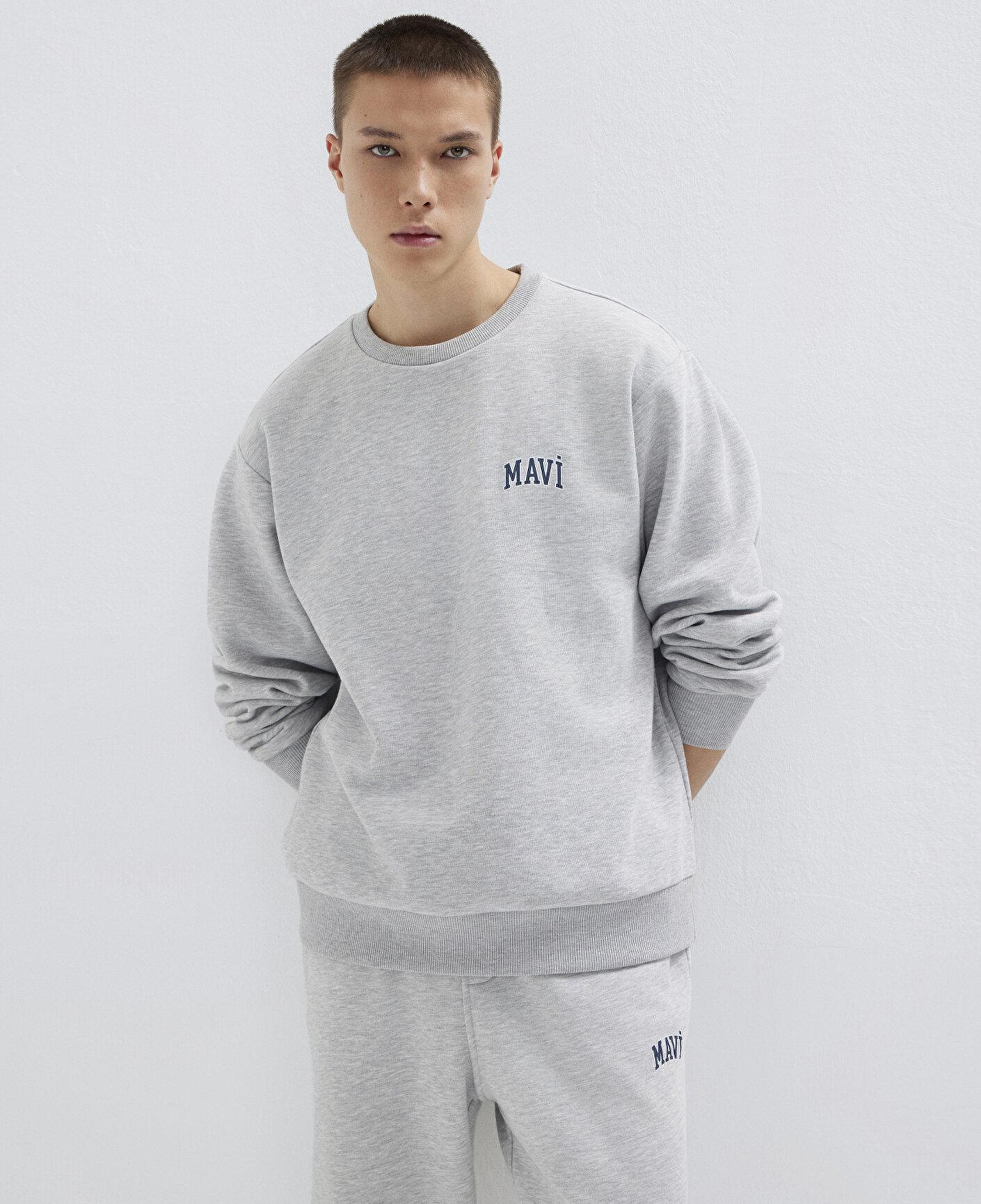 Mavi Mavi Logo Baskılı Gri Sweatshirt 0611716-80018