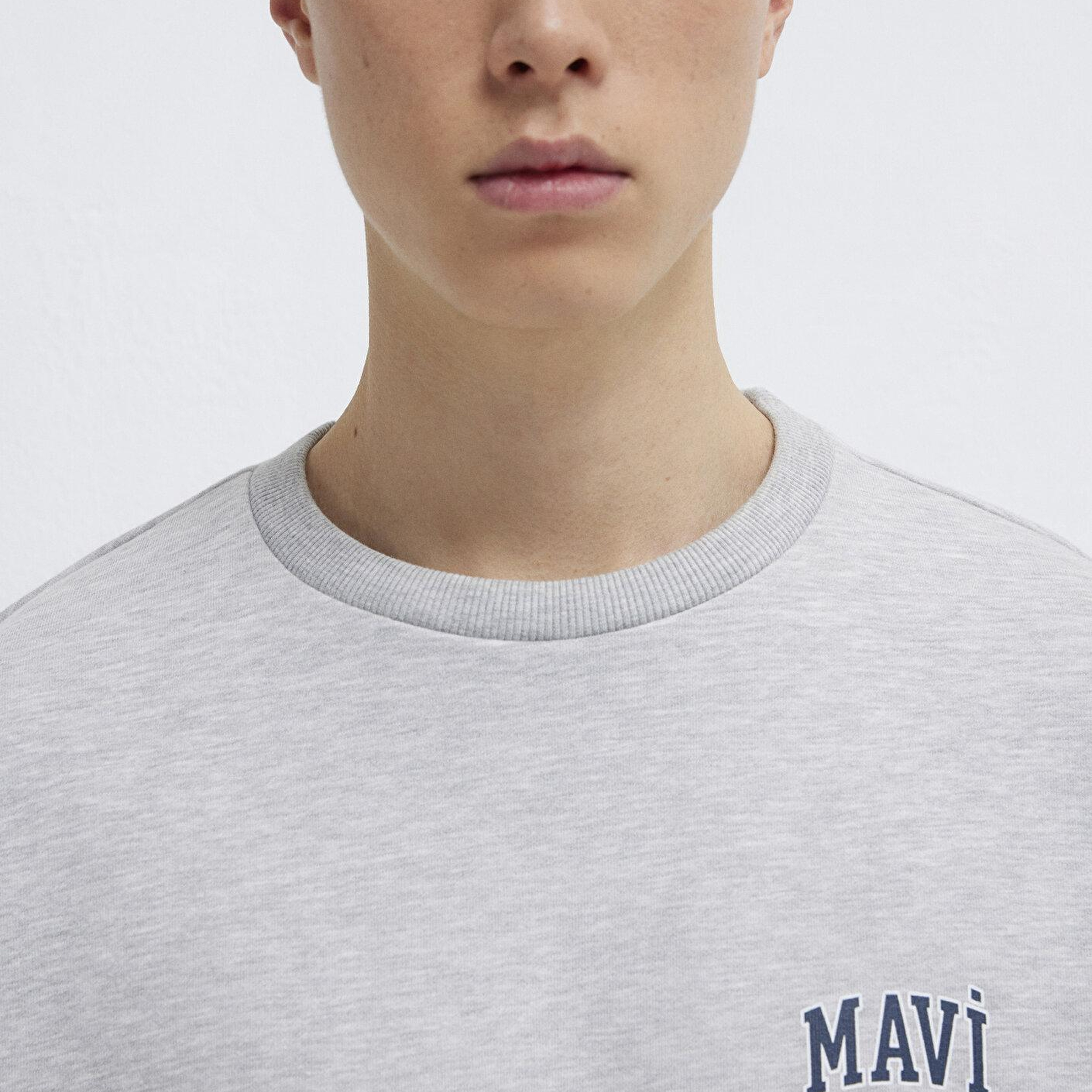 Mavi Mavi Logo Baskılı Gri Sweatshirt 0611716-80018