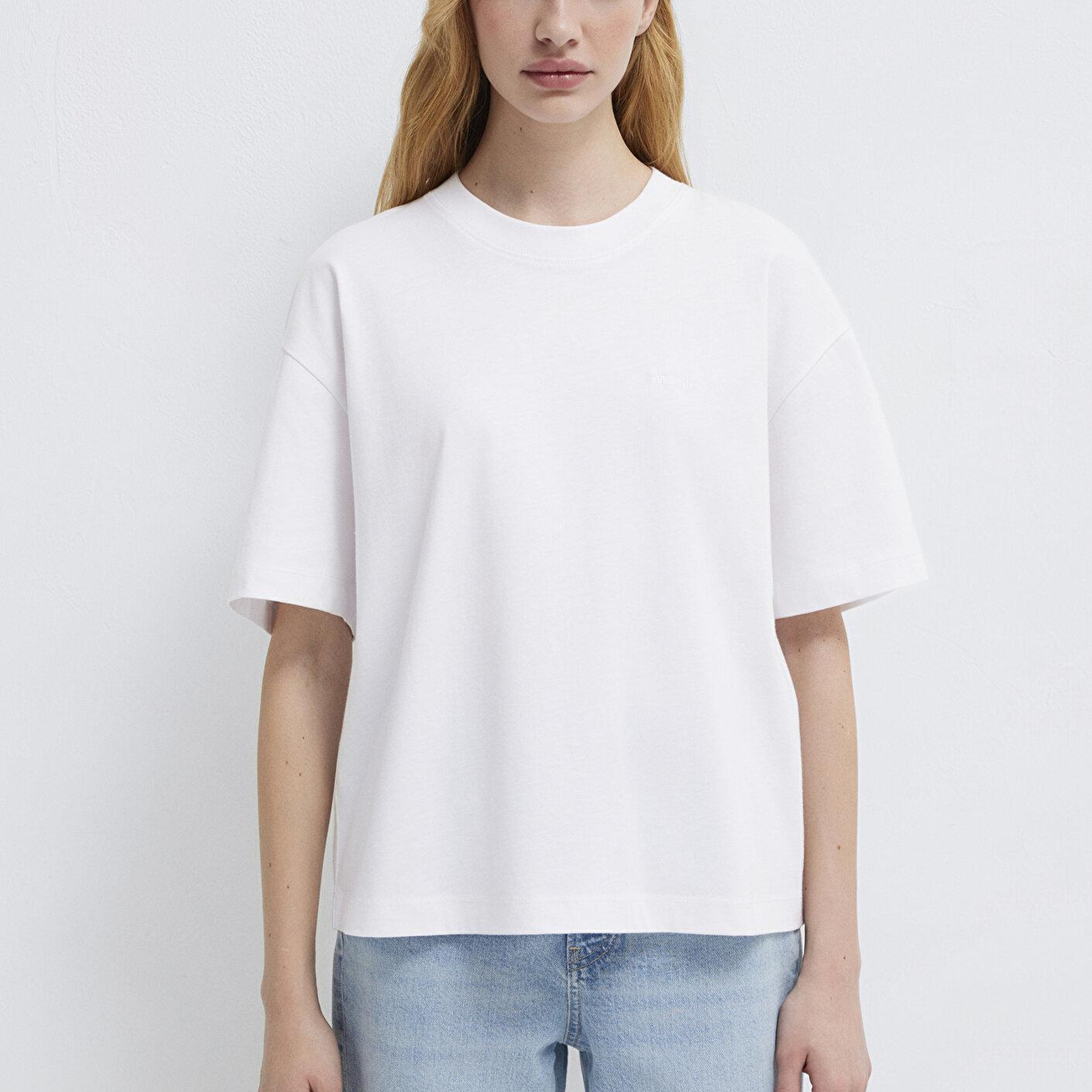Mavi Mavi Nakışlı Beyaz Basic Tişört Loose Fit / Bol Rahat Kesim 1613225-620