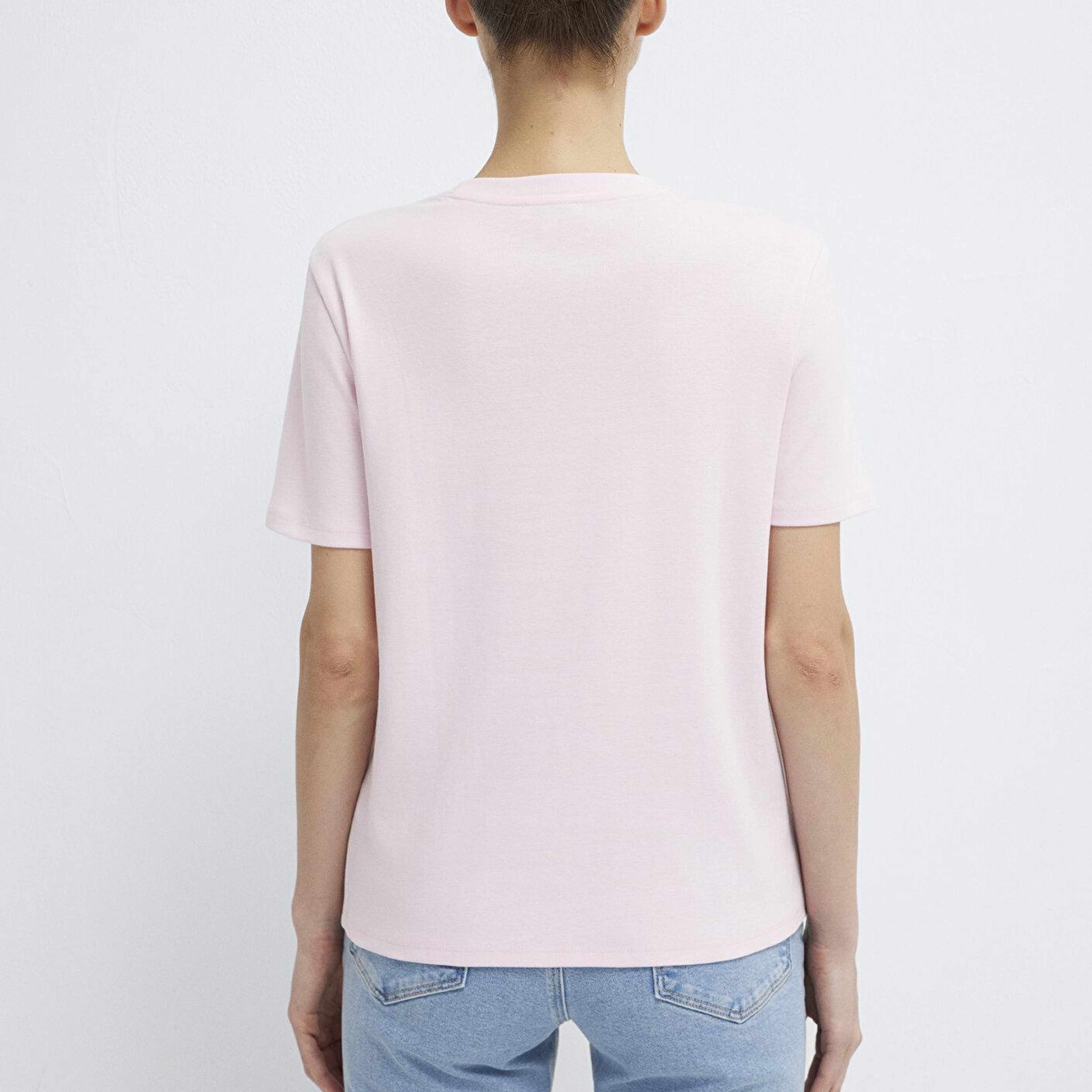 Mavi Pembe Basic Tişört Semi Slim Fit / Yarı Dar Kesim 1612916-89200