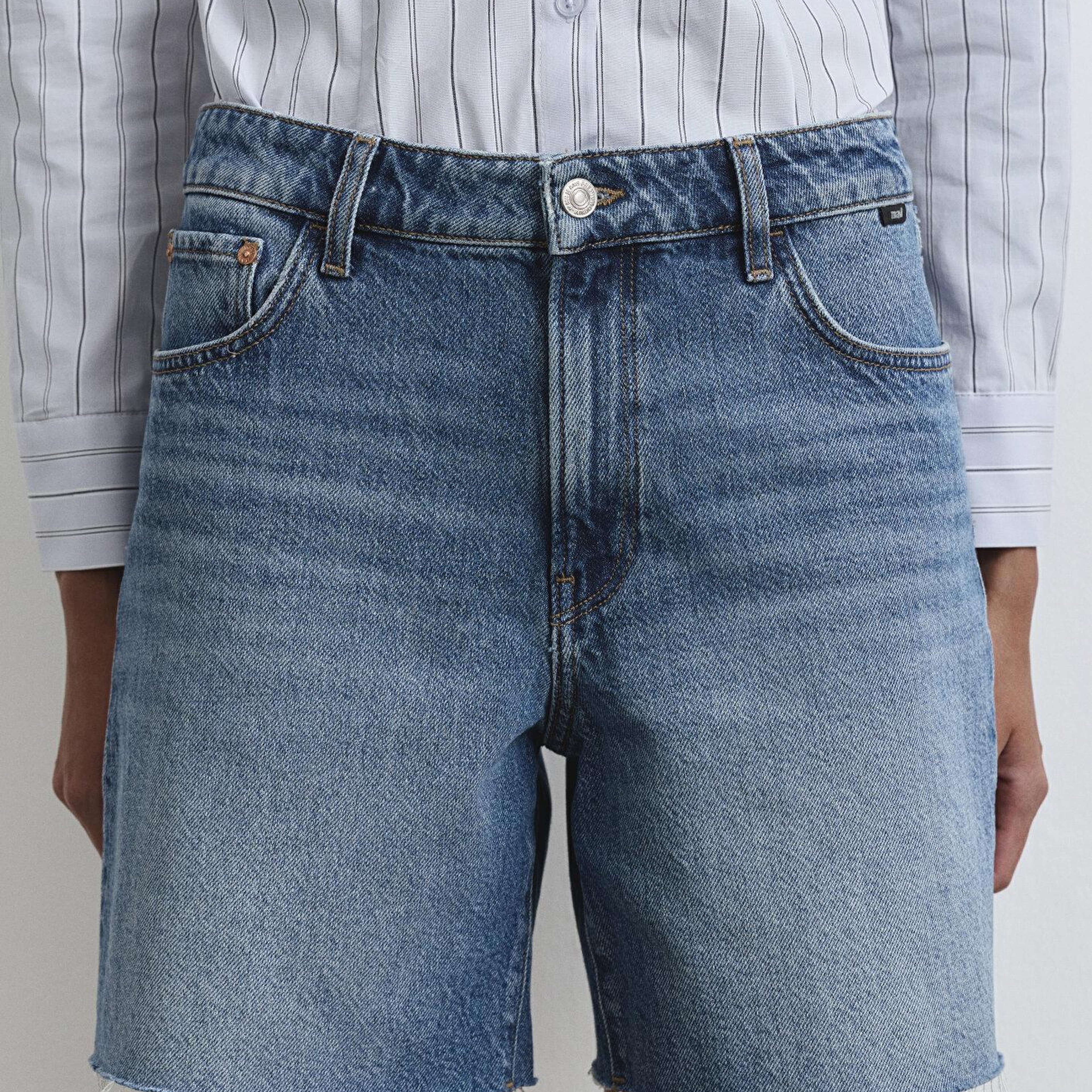 Mavi Lidia Real Blue Puslu Koyu Mavi Jean Şort 1410145-89744