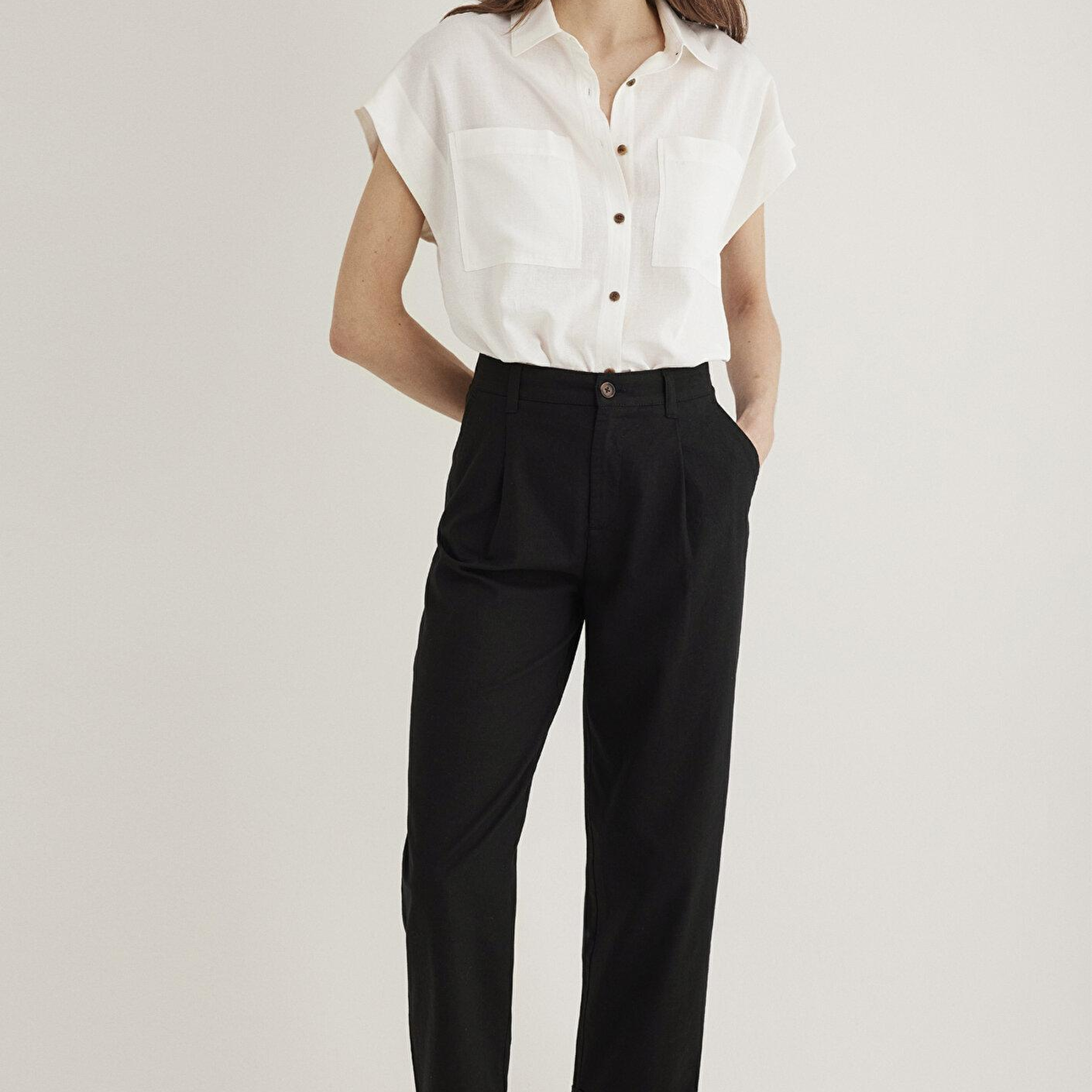 Mavi Cep Detaylı Ekru Gömlek Loose Fit / Bol Rahat Kesim 1211090-70057