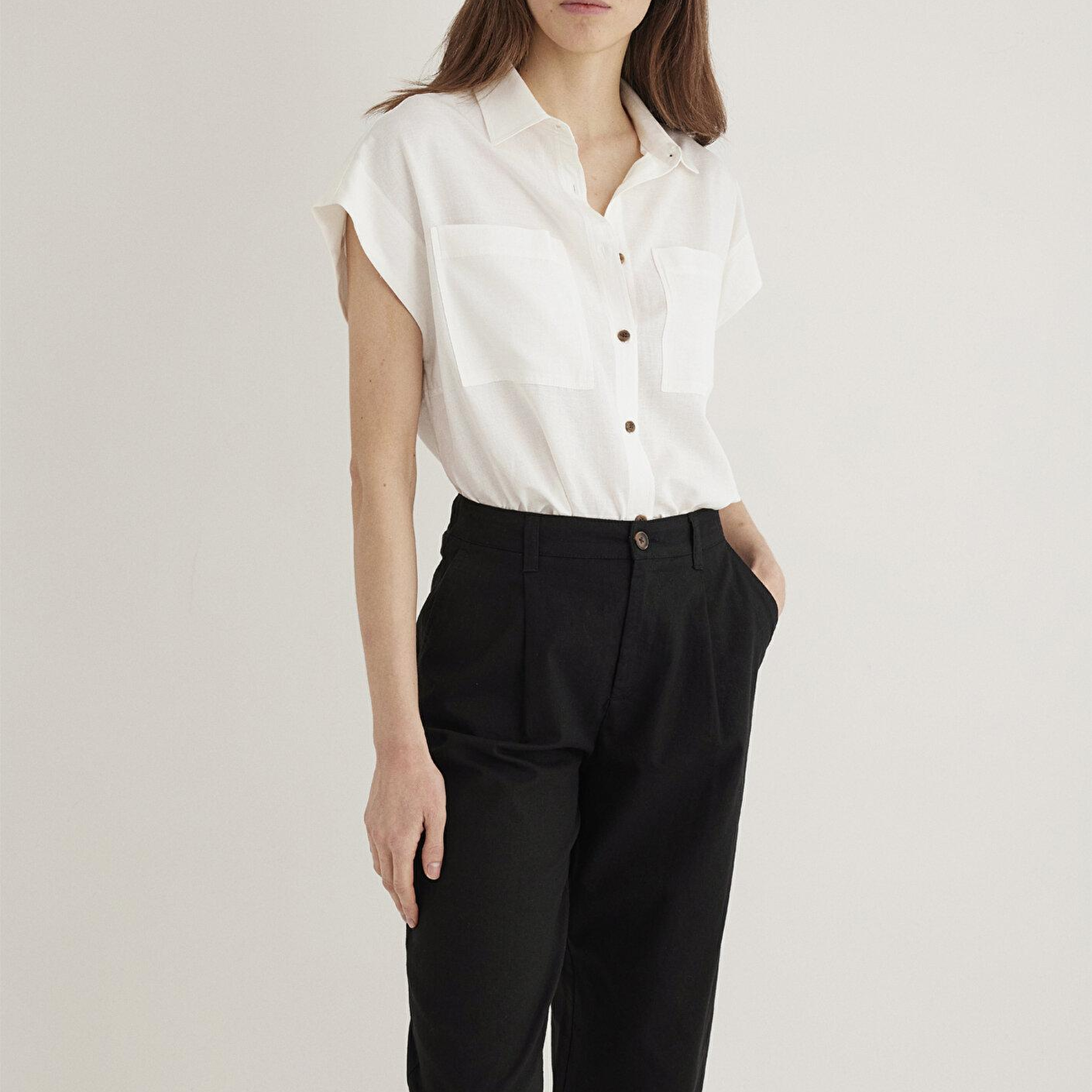 Mavi Cep Detaylı Ekru Gömlek Loose Fit / Bol Rahat Kesim 1211090-70057