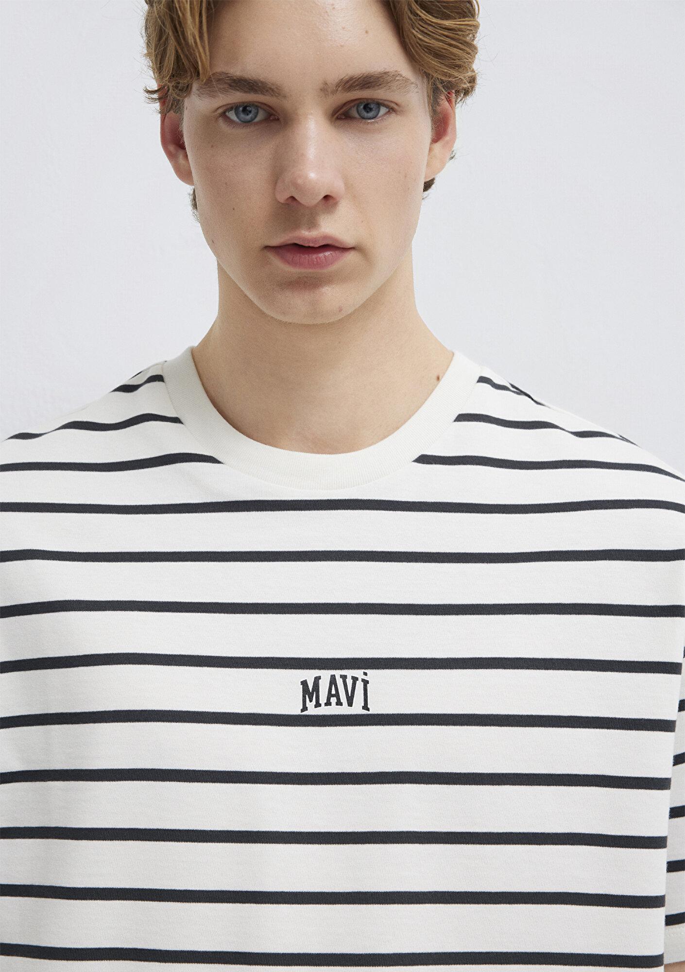 Mavi Mavi Logo Baskılı Çizgili Beyaz Tişört Loose Fit / Bol Rahat Kesim 0612420-86678