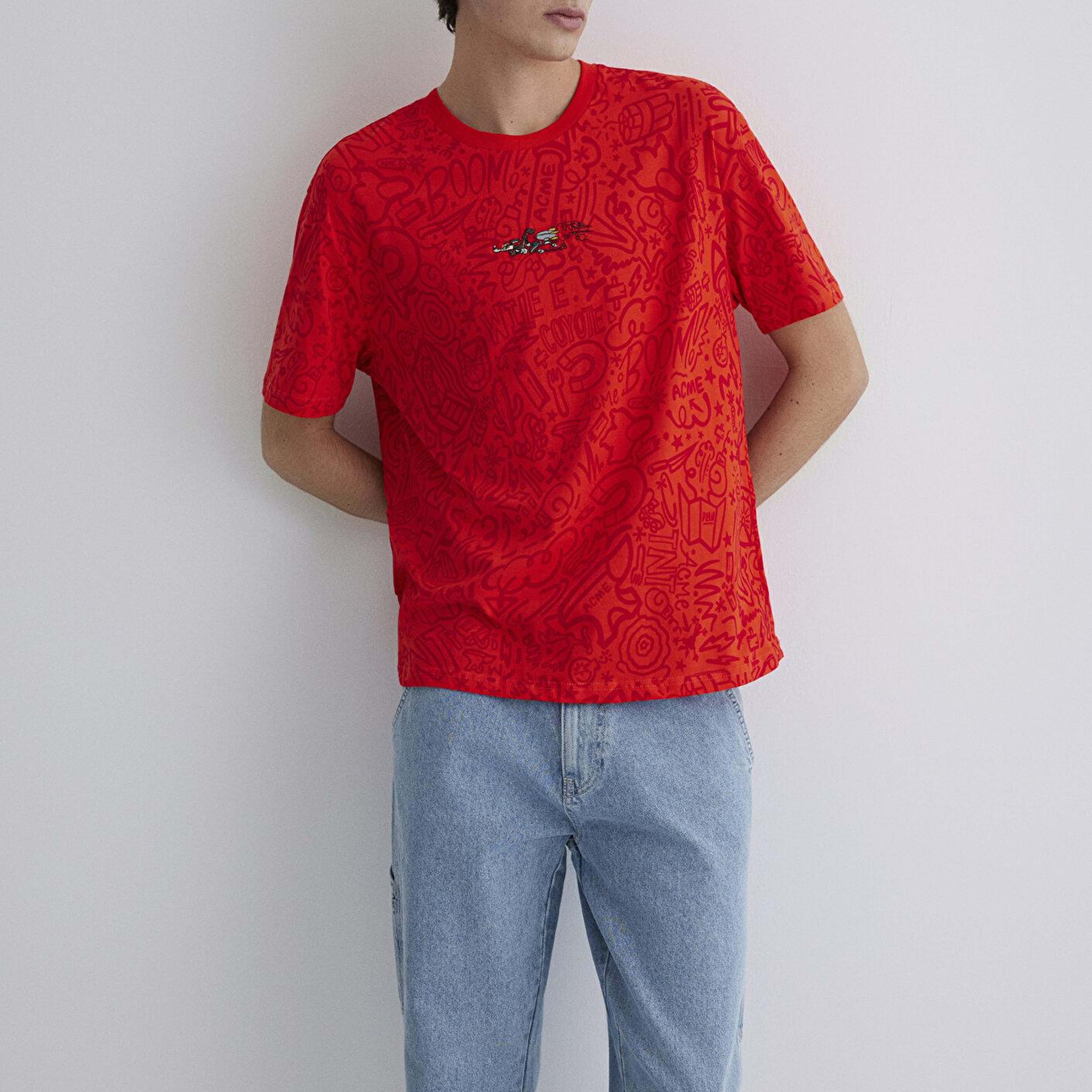 Mavi Coyote Baskılı Kırmızı Tişört Loose Fit / Bol Rahat Kesim 0611244-70471