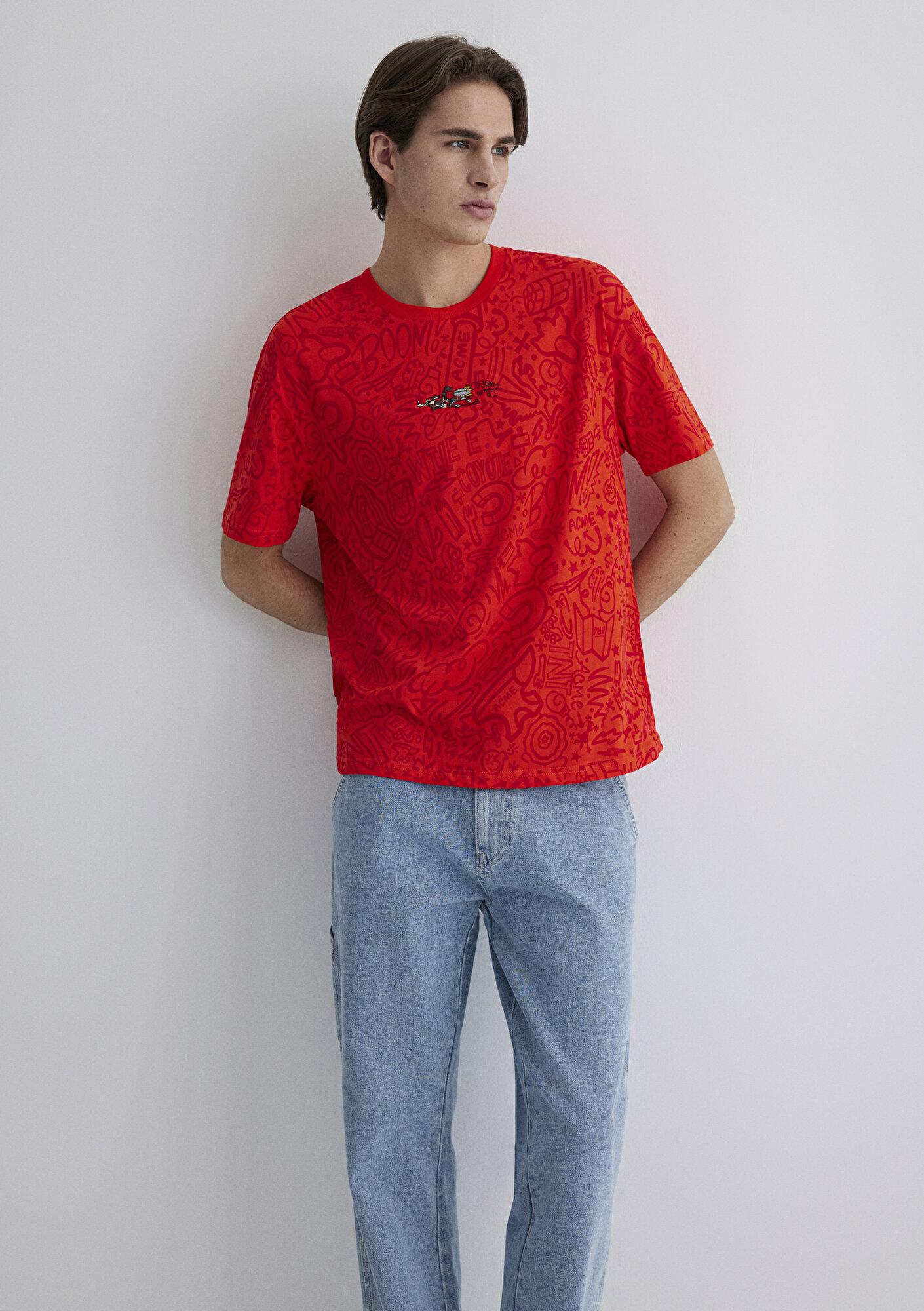 Mavi Coyote Baskılı Kırmızı Tişört Loose Fit / Bol Rahat Kesim 0611244-70471