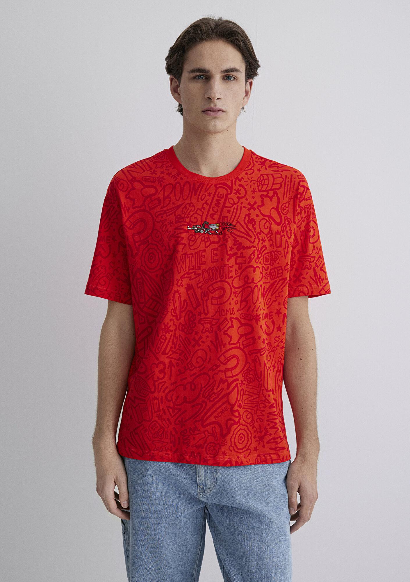 Mavi Coyote Baskılı Kırmızı Tişört Loose Fit / Bol Rahat Kesim 0611244-70471
