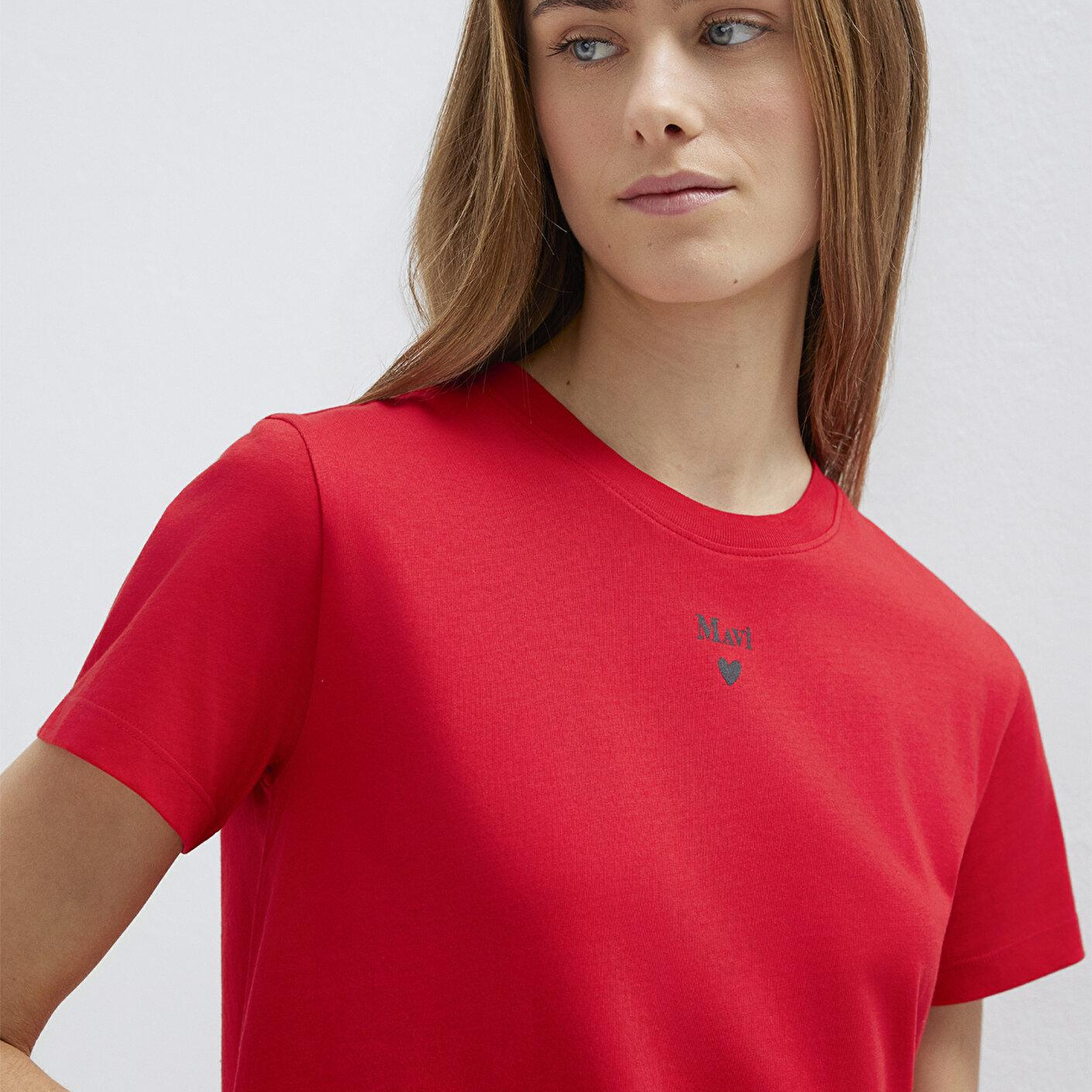 Mavi Mavi Logo Baskılı Kırmızı Tişört Semi Slim Fit / Yarı Dar Kesim 1601185-82054