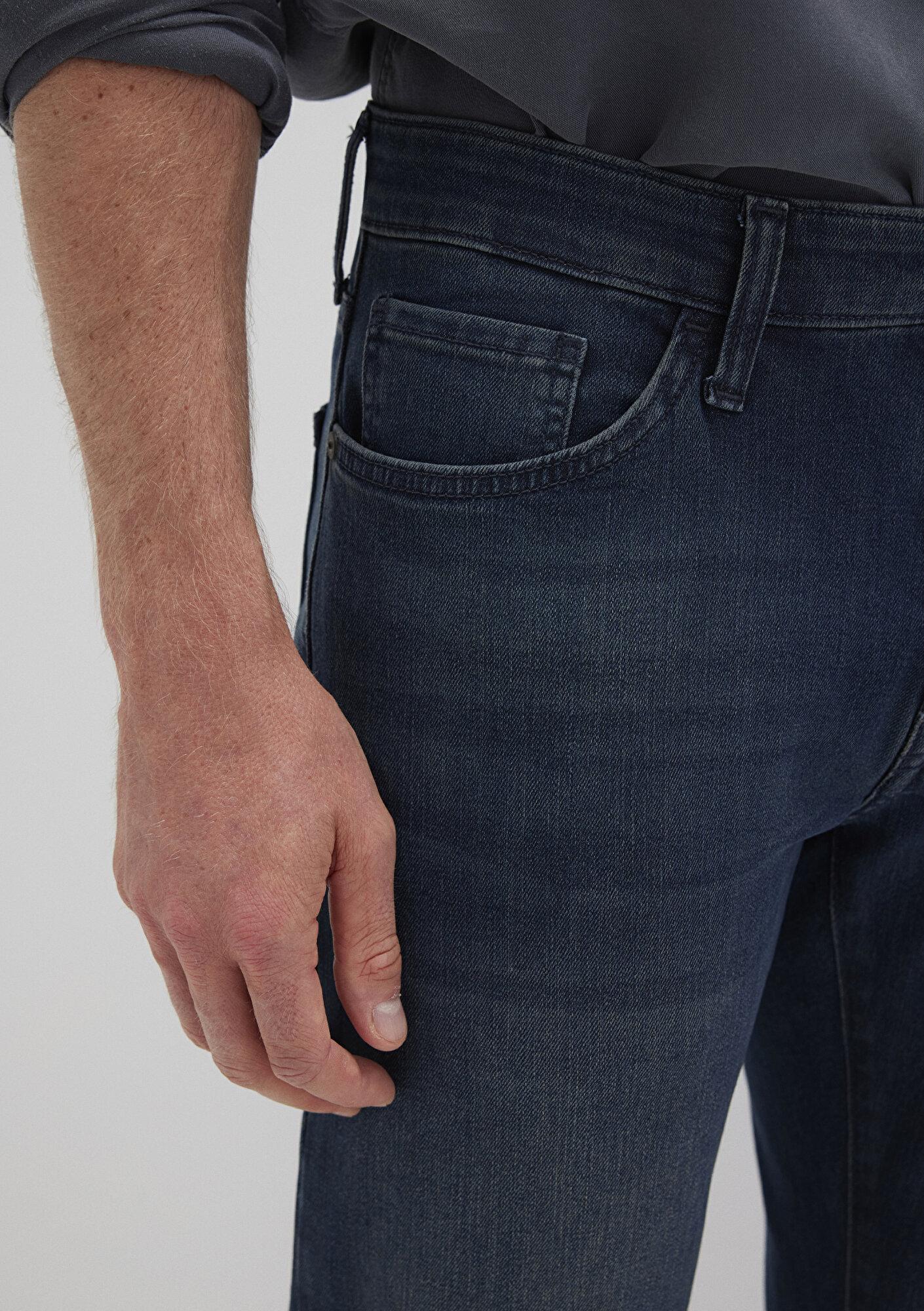 Mavi Jake Koyu Mavi Comfort Jean Pantolon 8842229786