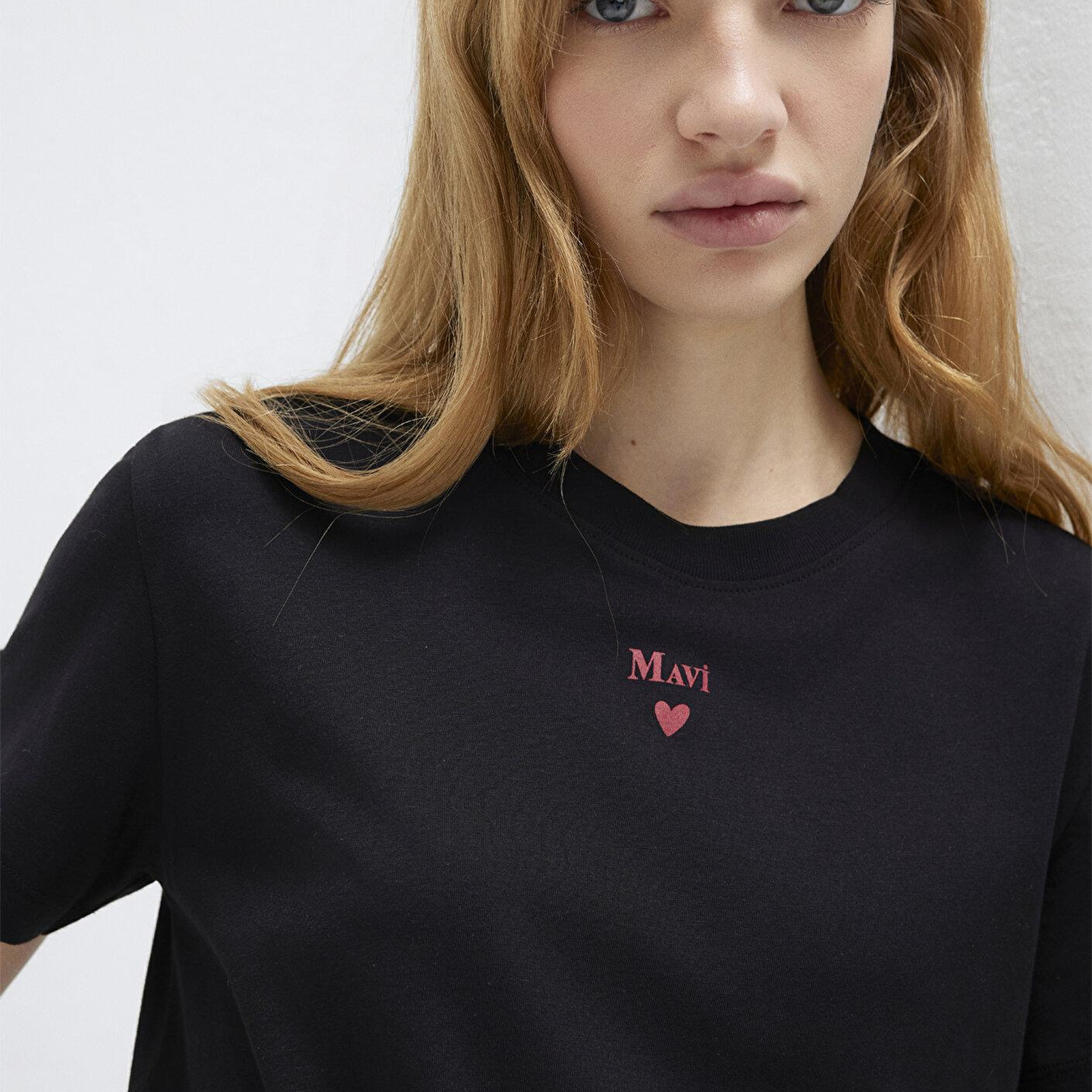 Mavi Mavi Logo Baskılı Siyah Tişört Semi Slim Fit / Yarı Dar Kesim 1601185-900