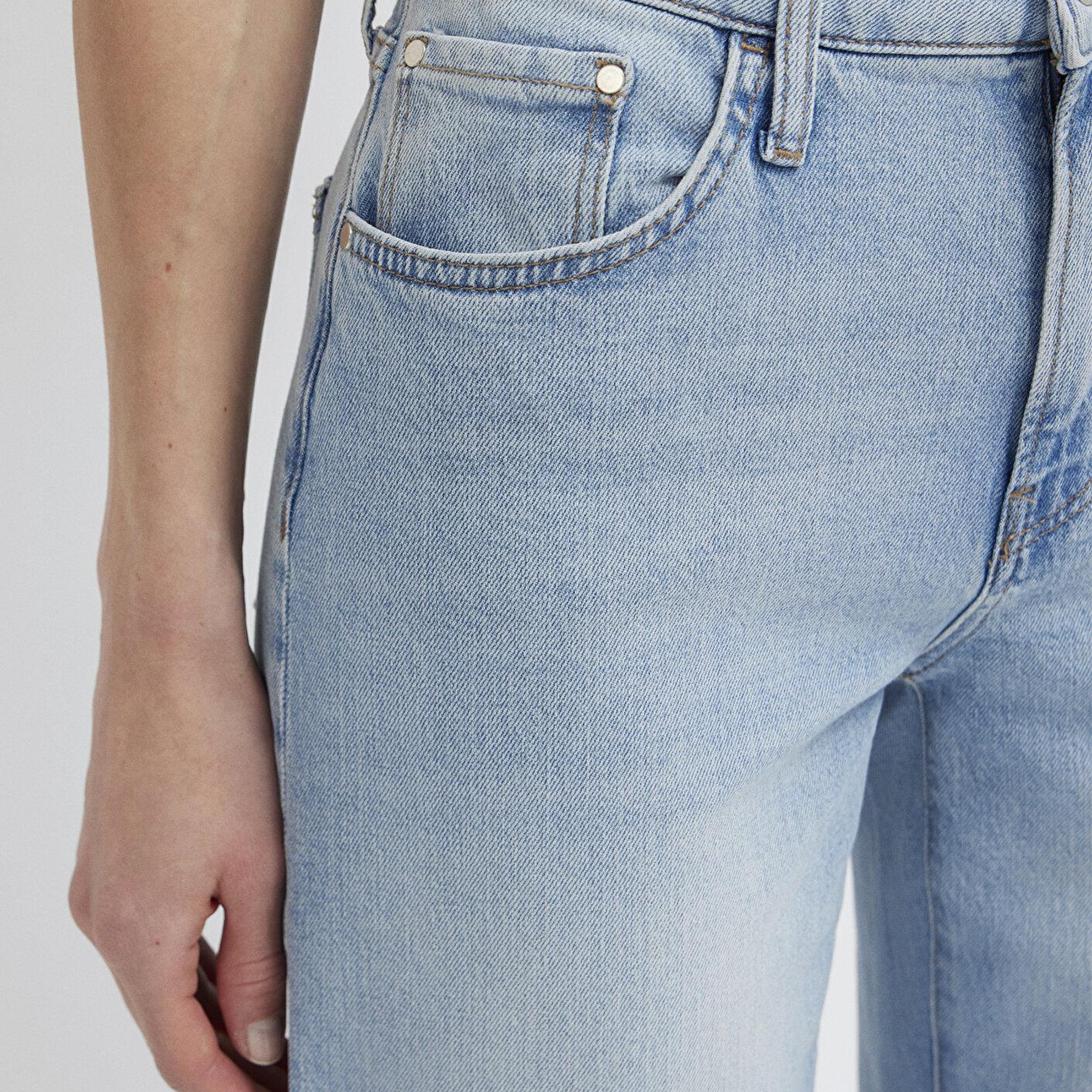 Mavi Leila Premium Blue Gölgeli Açık Mavi Jean Pantolon 1010600-A1573