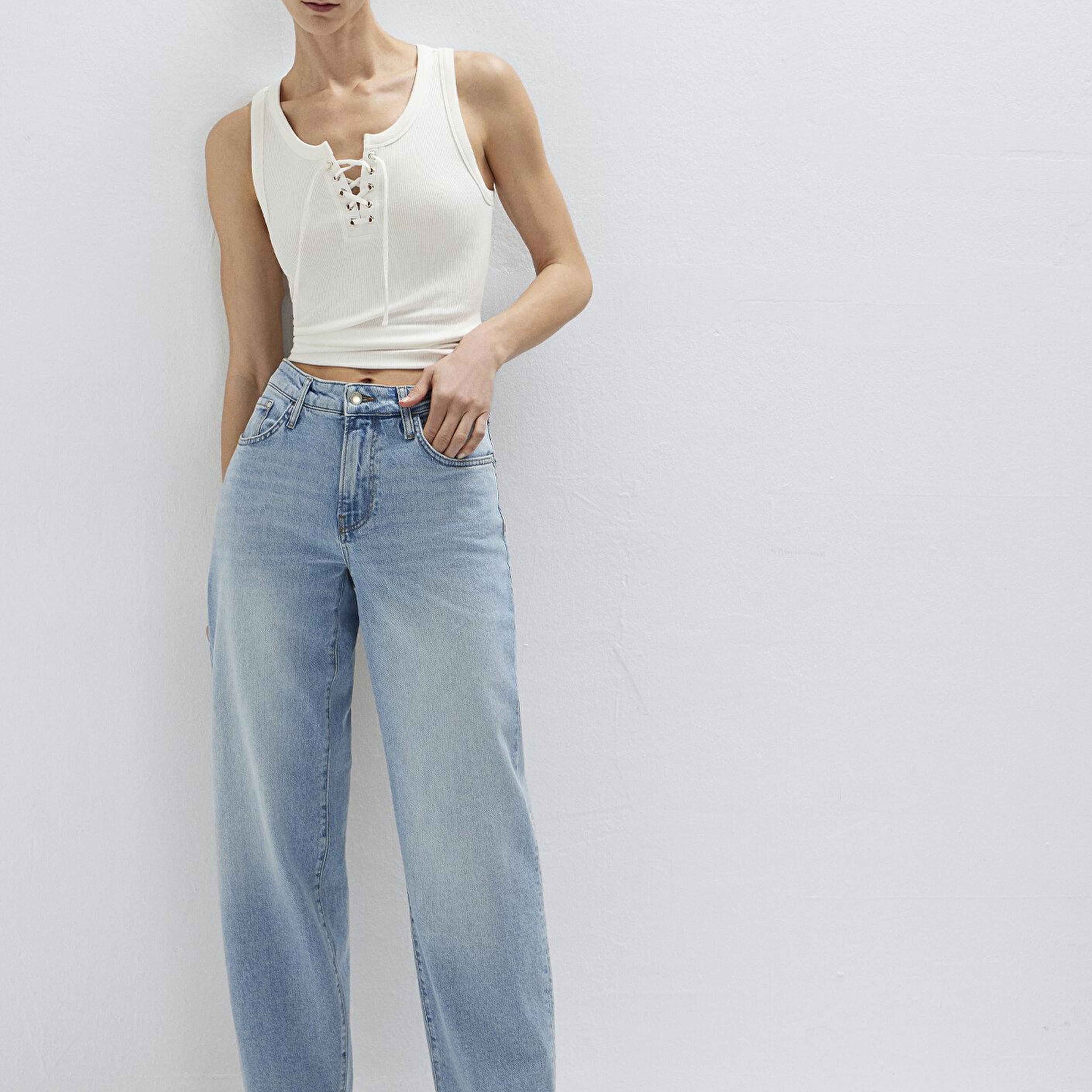 Mavi Leila Premium Blue Gölgeli Açık Mavi Jean Pantolon 1010600-A1573