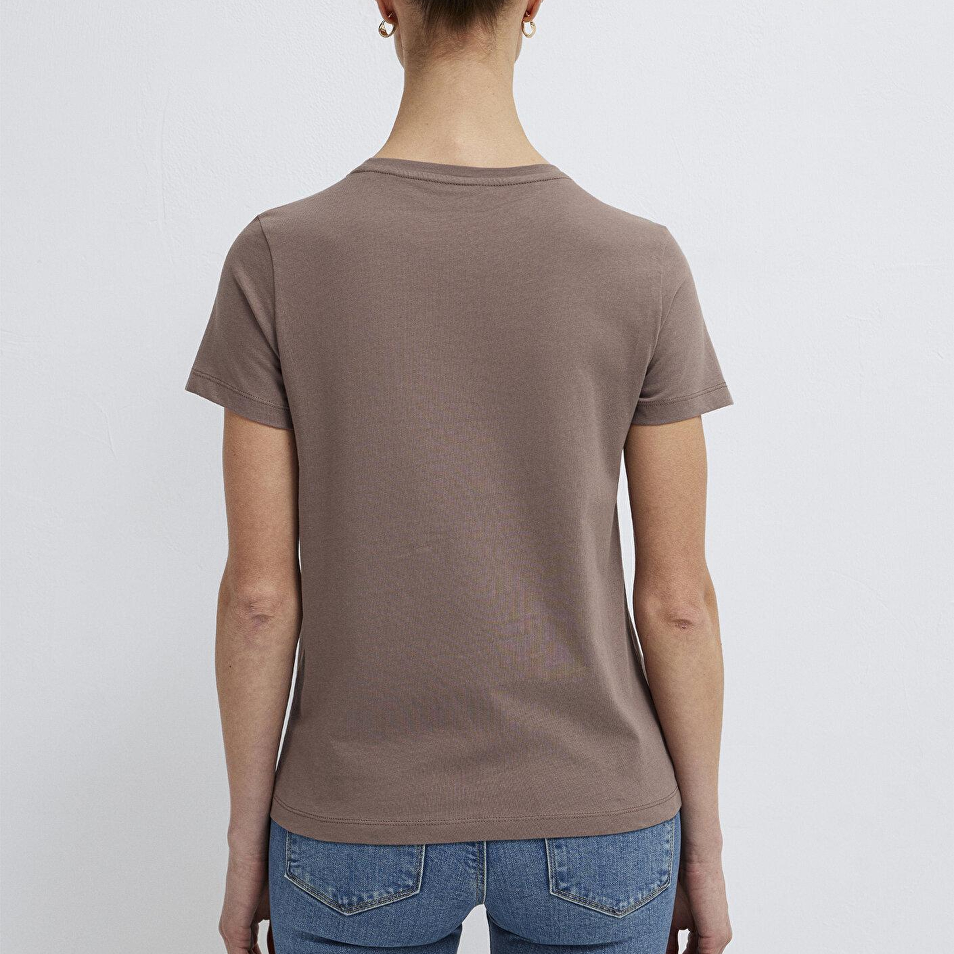 Mavi Kelebek Baskılı Kahverengi Tişört Semi Slim Fit / Yarı Dar Kesim 1613867-70383