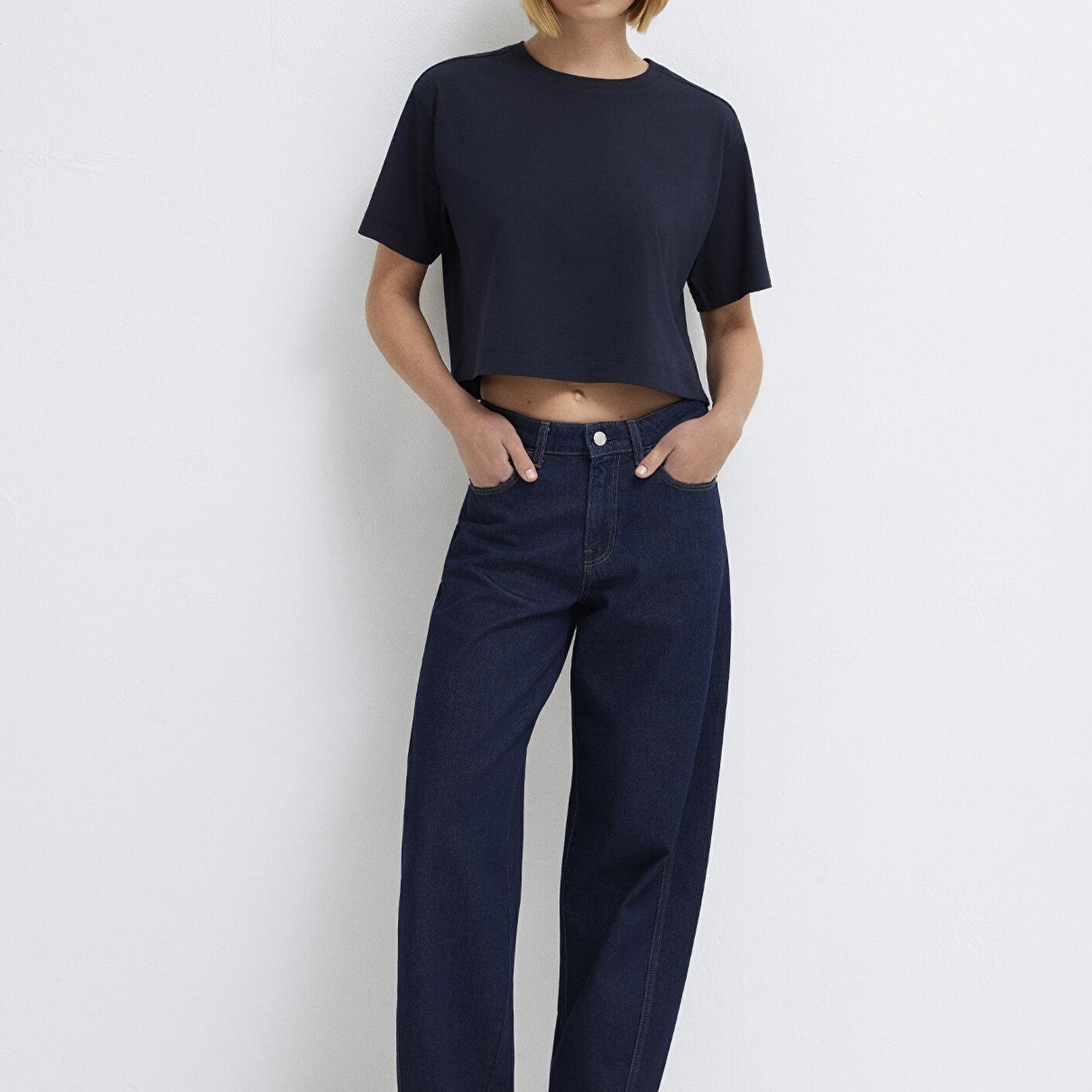 Mavi Lacivert Basic Crop Tişört Crop / Kısa Kesim 1613910-86623