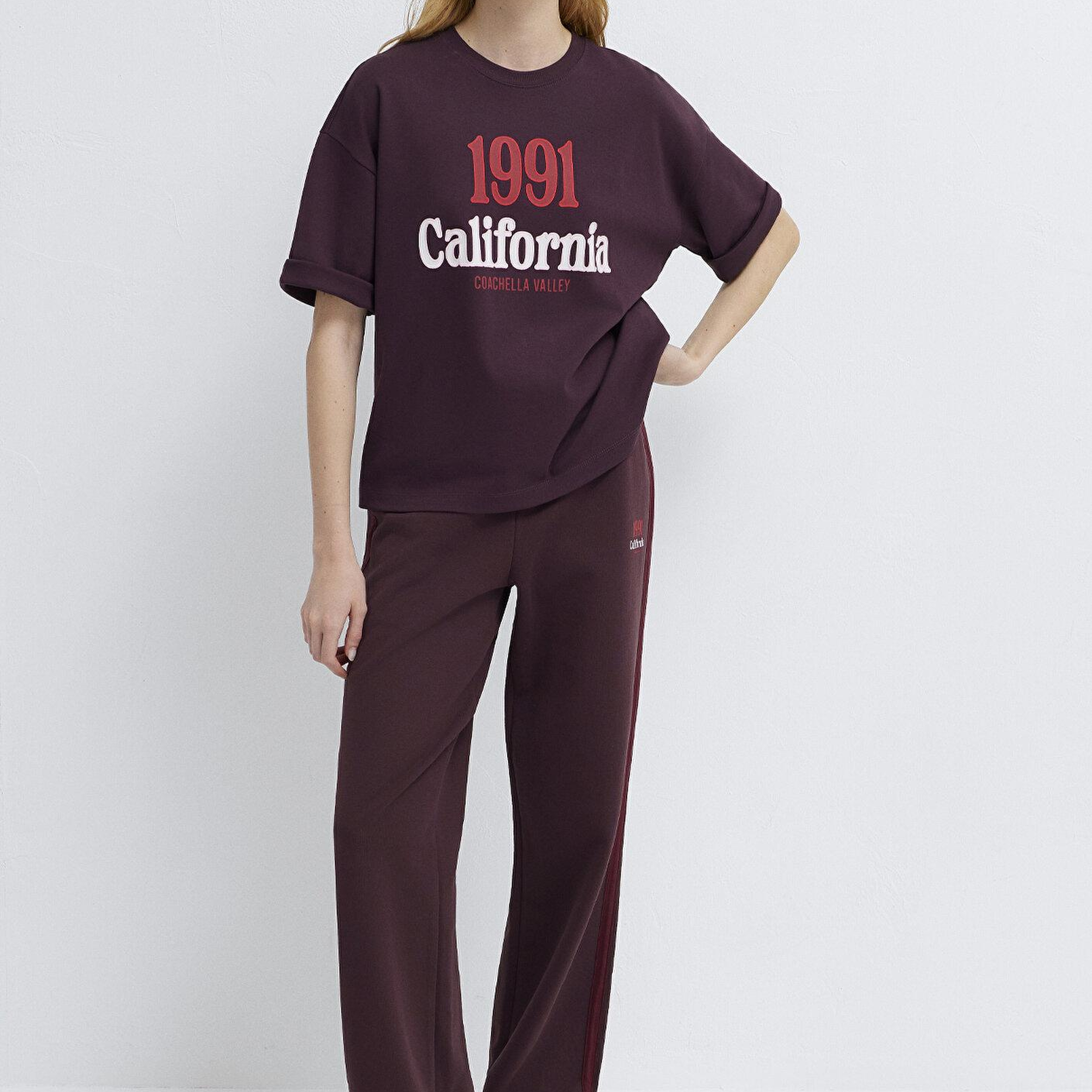 Mavi California Baskılı Bordo Tişört Loose Fit / Bol Rahat Kesim 1613913-70223