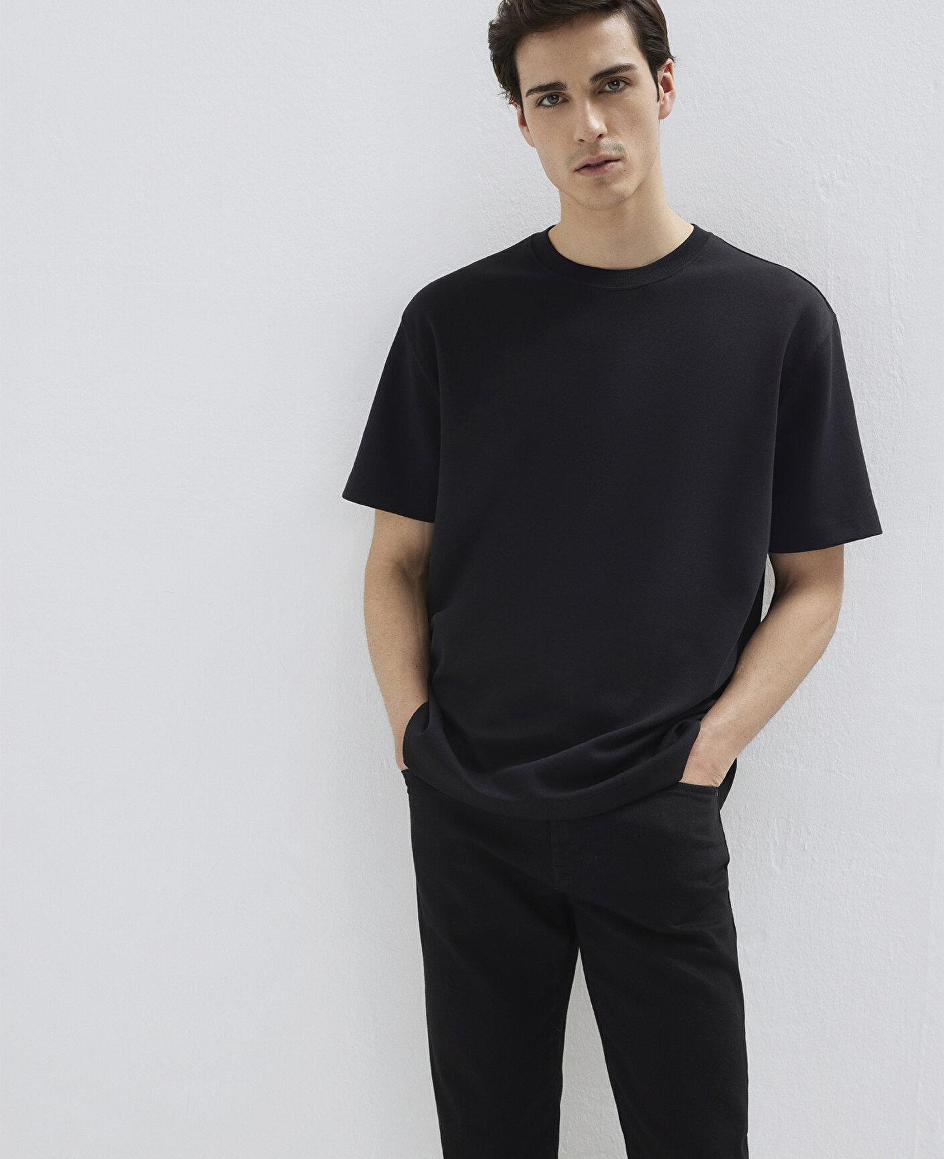 Mavi Mavi Black Siyah Basic Tişört Loose Fit / Bol Rahat Kesim 0612731-900