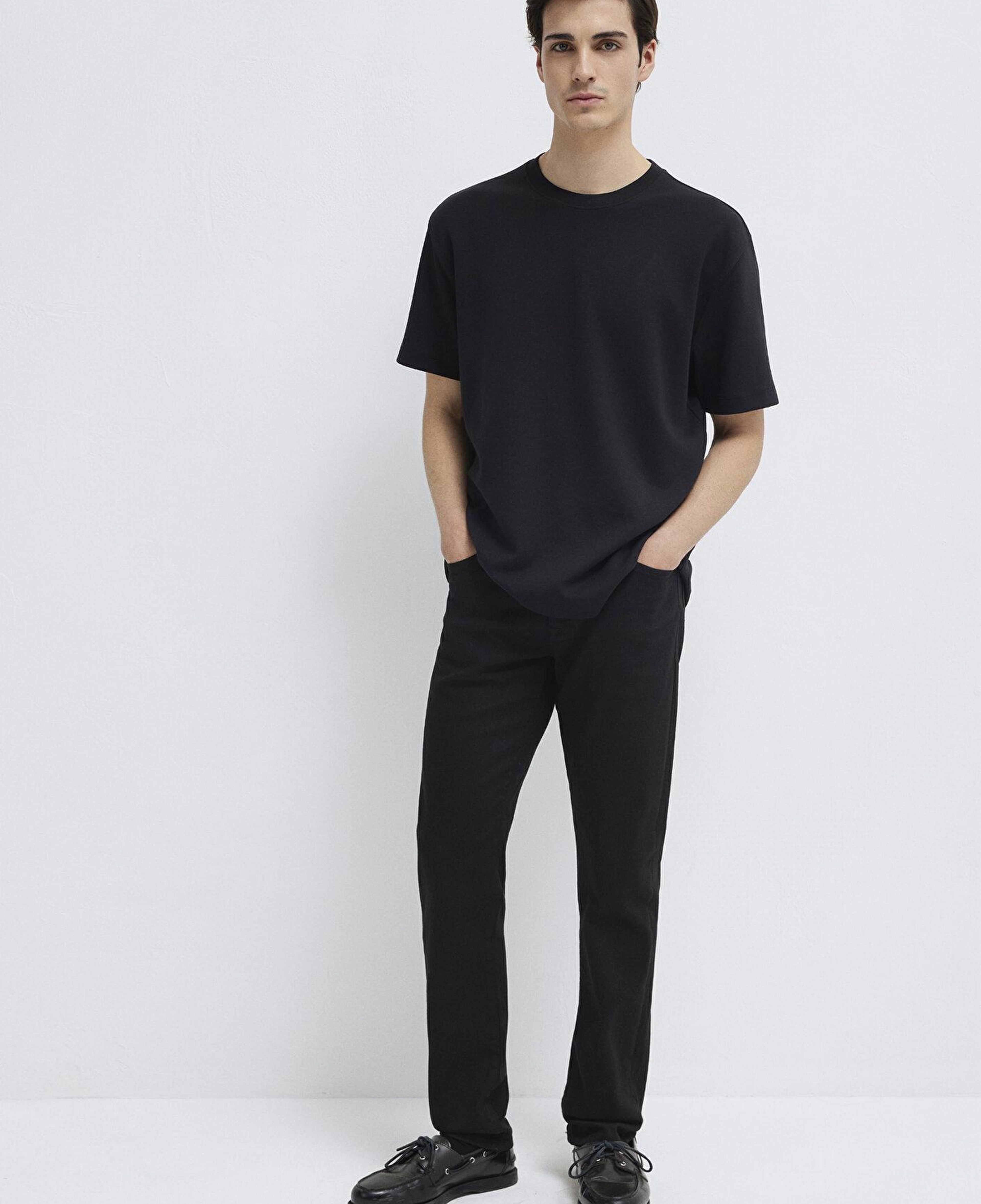 Mavi Mavi Black Siyah Basic Tişört Loose Fit / Bol Rahat Kesim 0612731-900