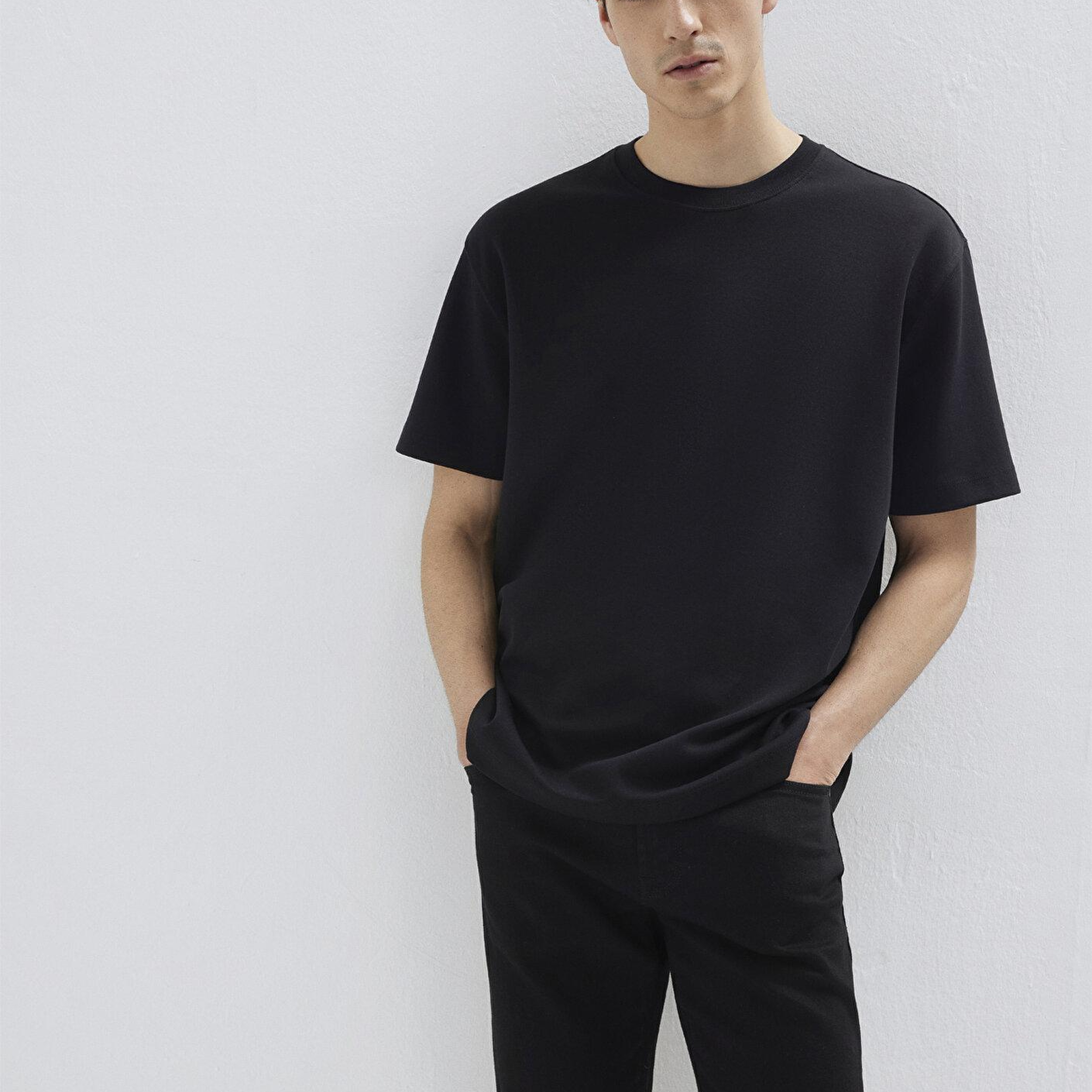 Mavi Mavi Black Siyah Basic Tişört Loose Fit / Bol Rahat Kesim 0612731-900