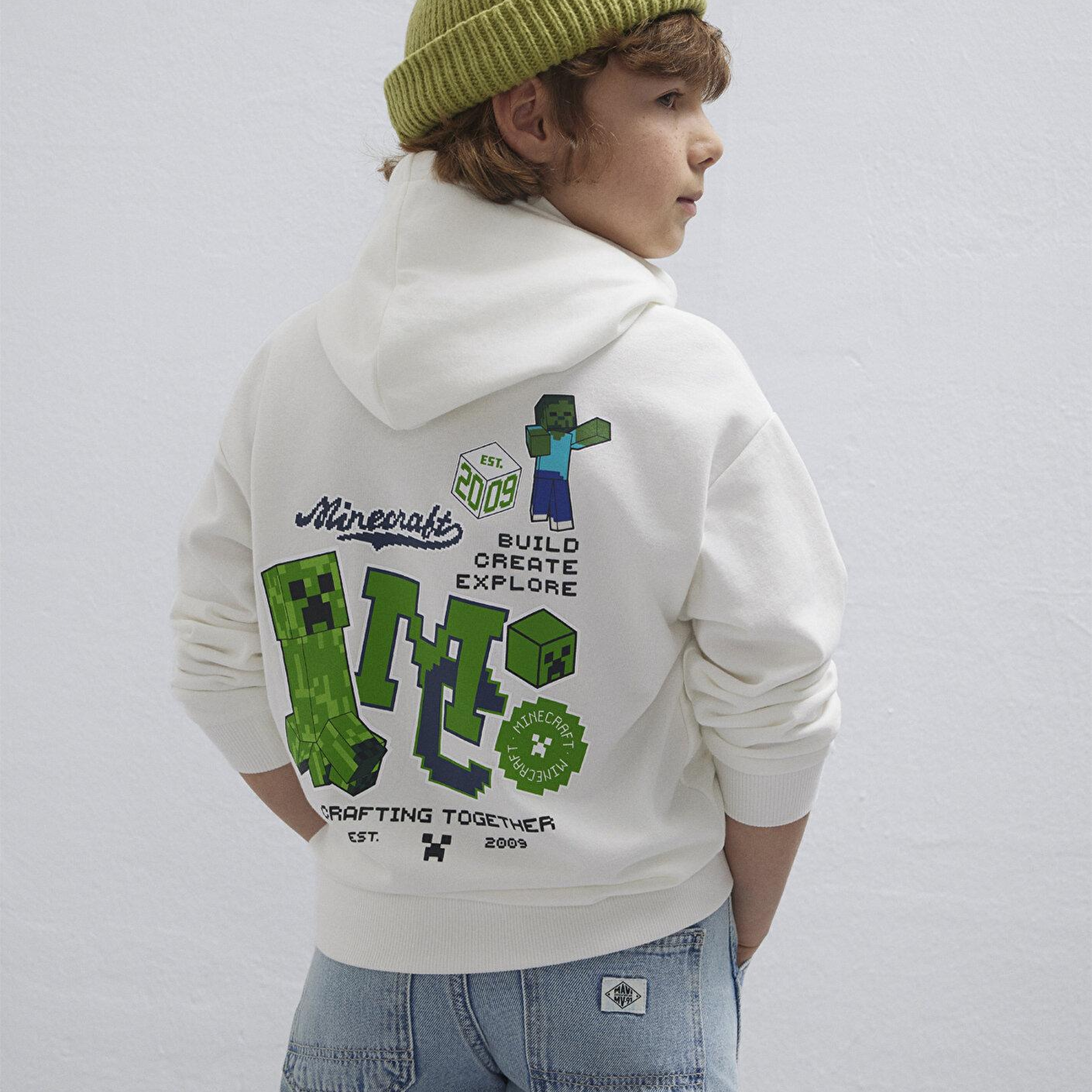 Mavi Minecraft Baskılı Kapüşonlu Ekru Sweatshirt. 6S10176-70057