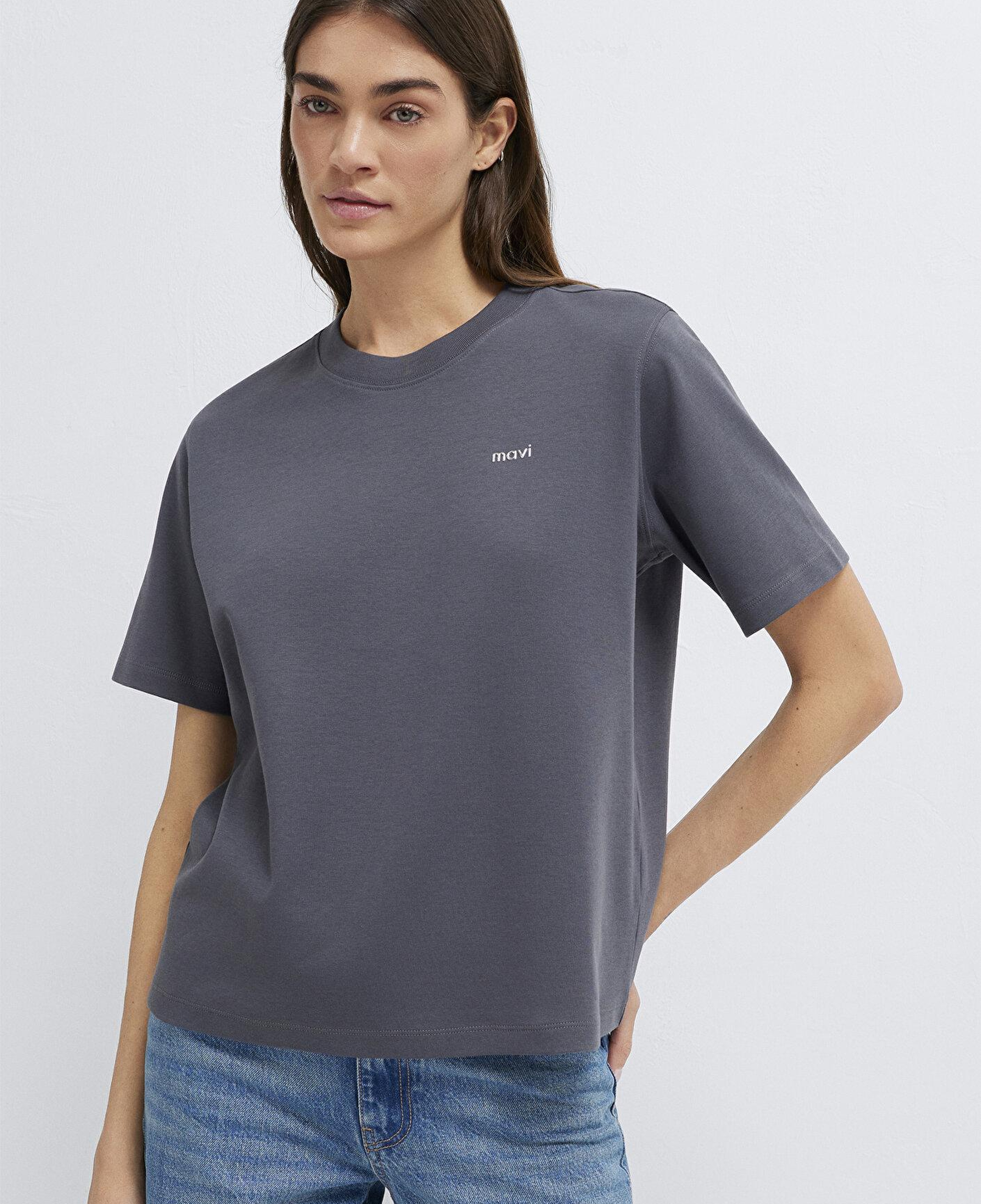 Mavi Mavi Logo Baskılı Gri Tişört Regular Fit / Normal Kesim 1613882-83620