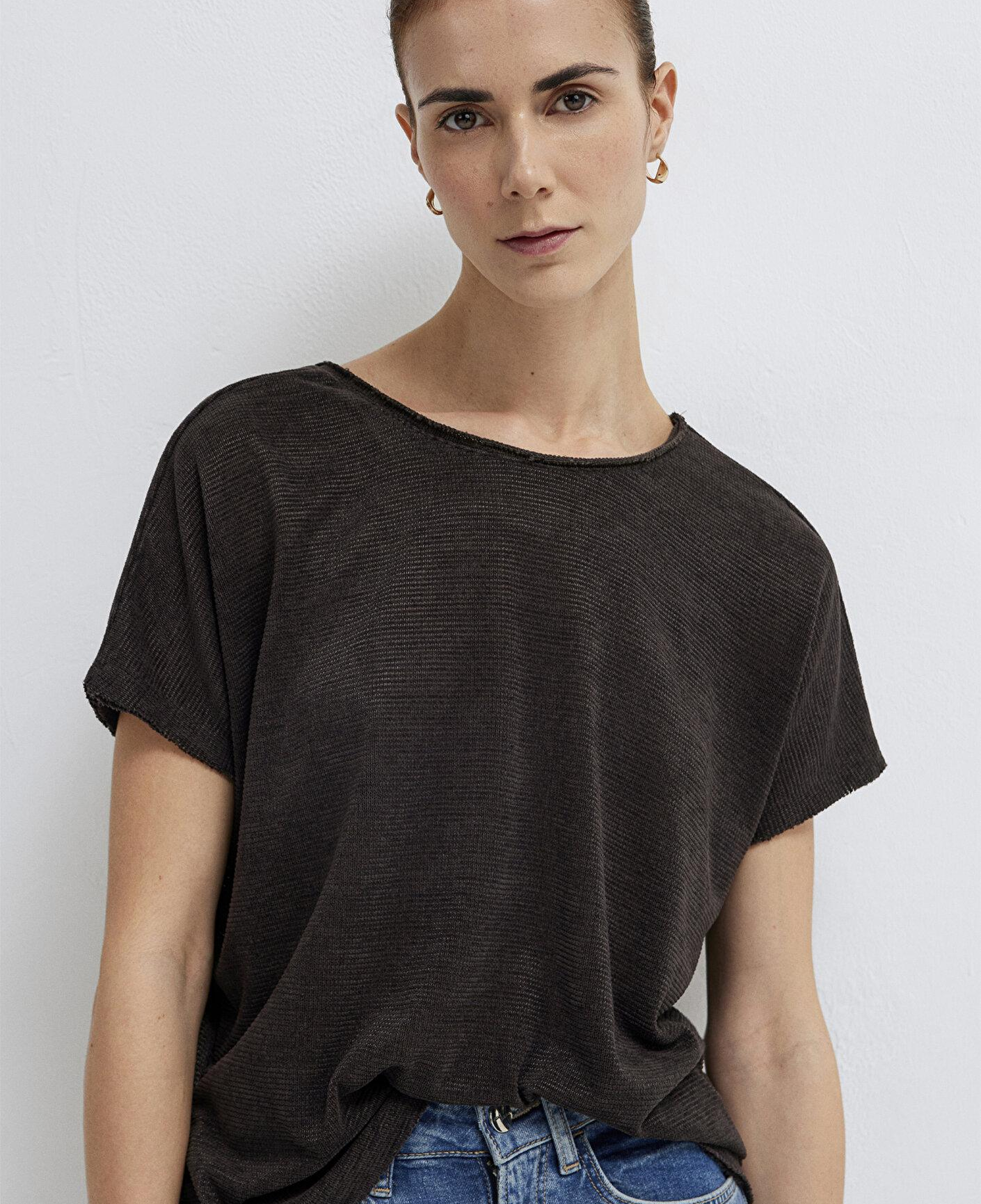 Mavi Dokulu Antrasit Basic Tişört Loose Fit / Bol Rahat Kesim 167311-70087