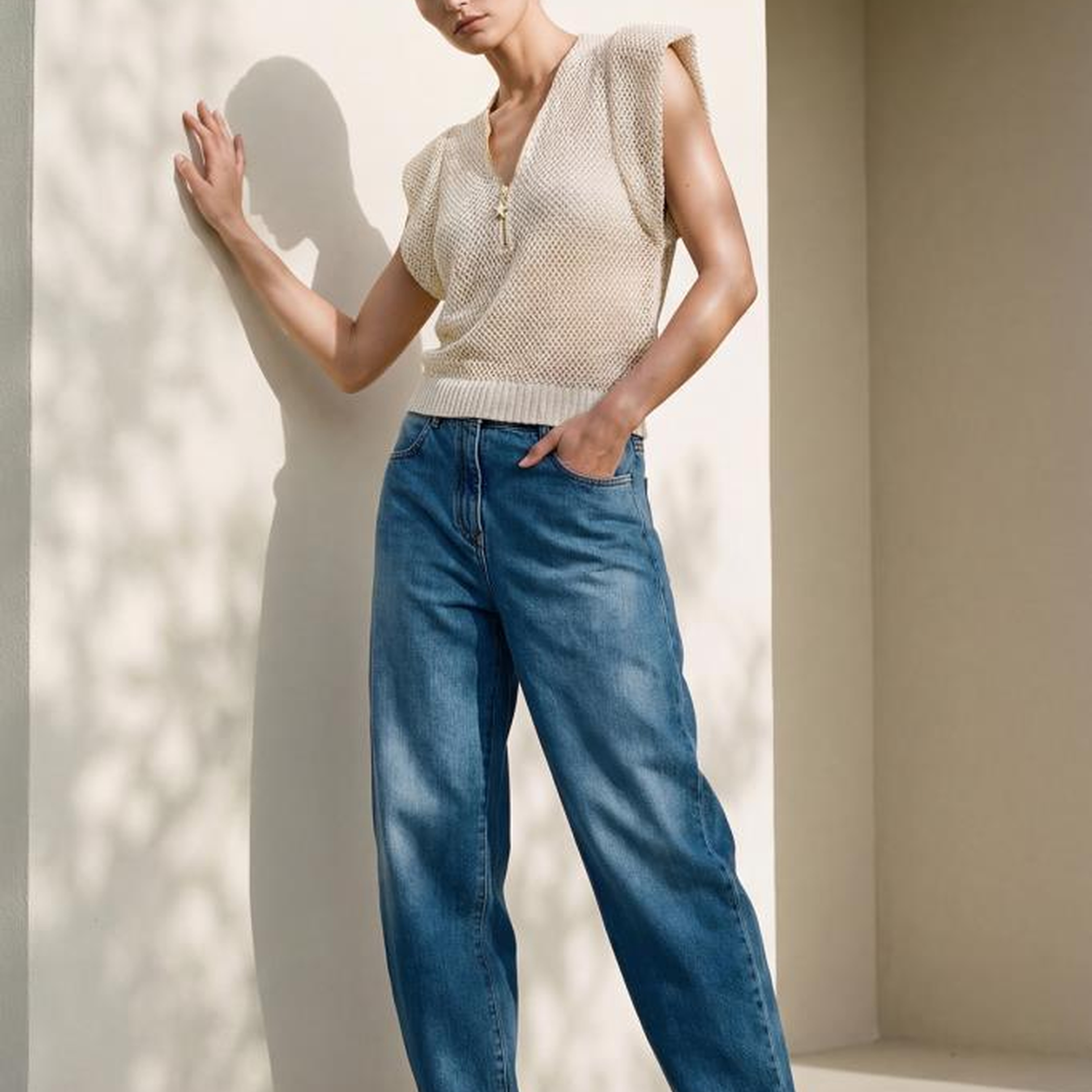 Join Us Gold Fermuar Detaylı Ajurlu Simli Ekru Bluz