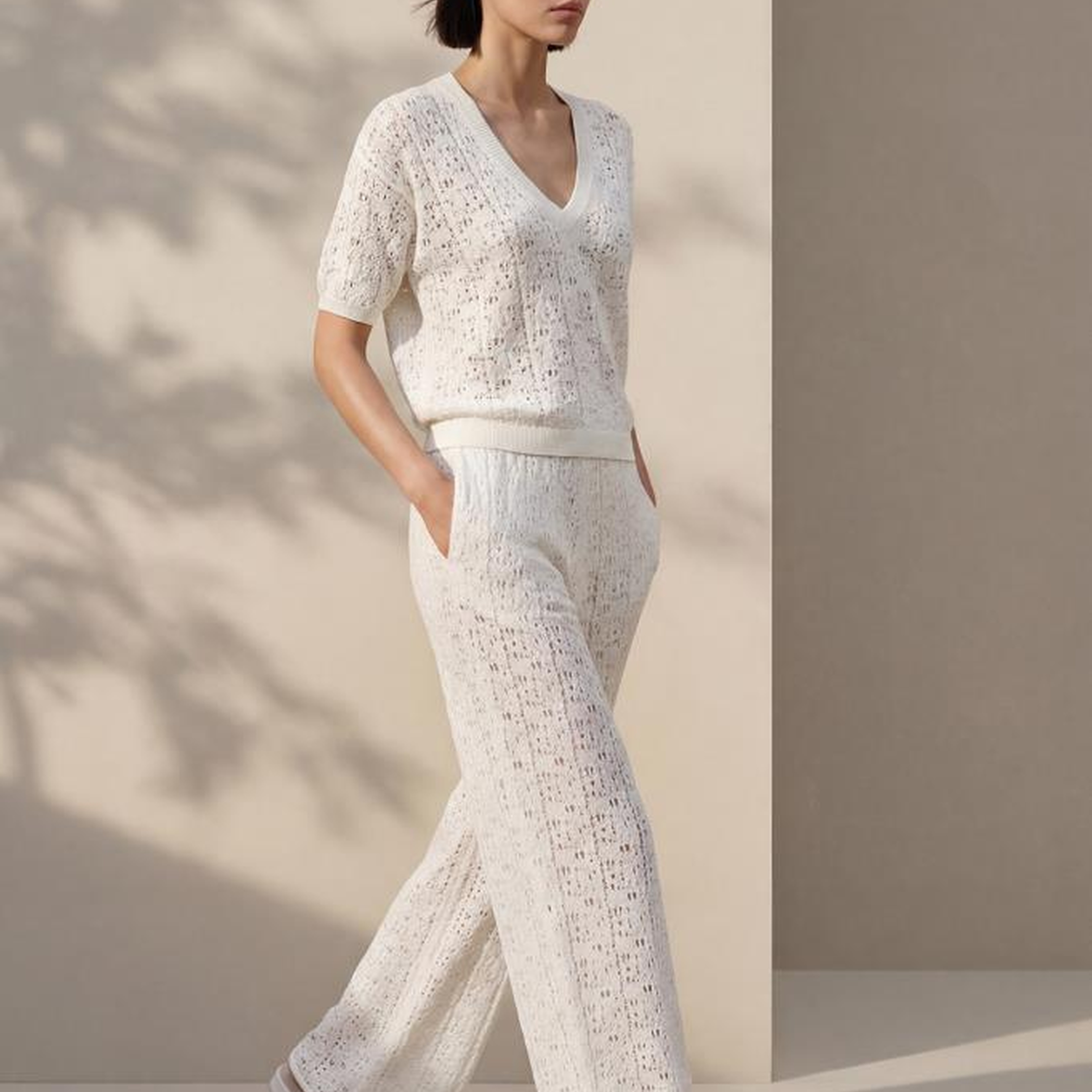 Join Us V Yaka Ajurlu Beyaz Bluz